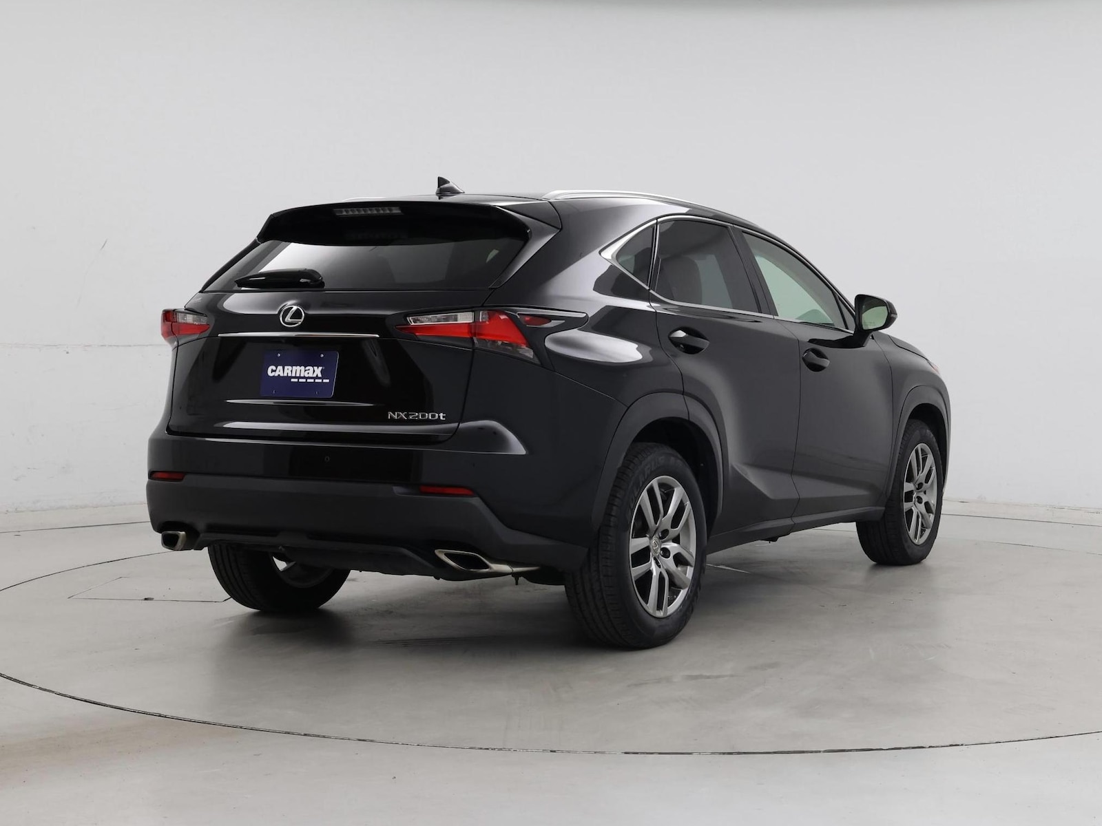 2015 Lexus NX 200t - Photo 9