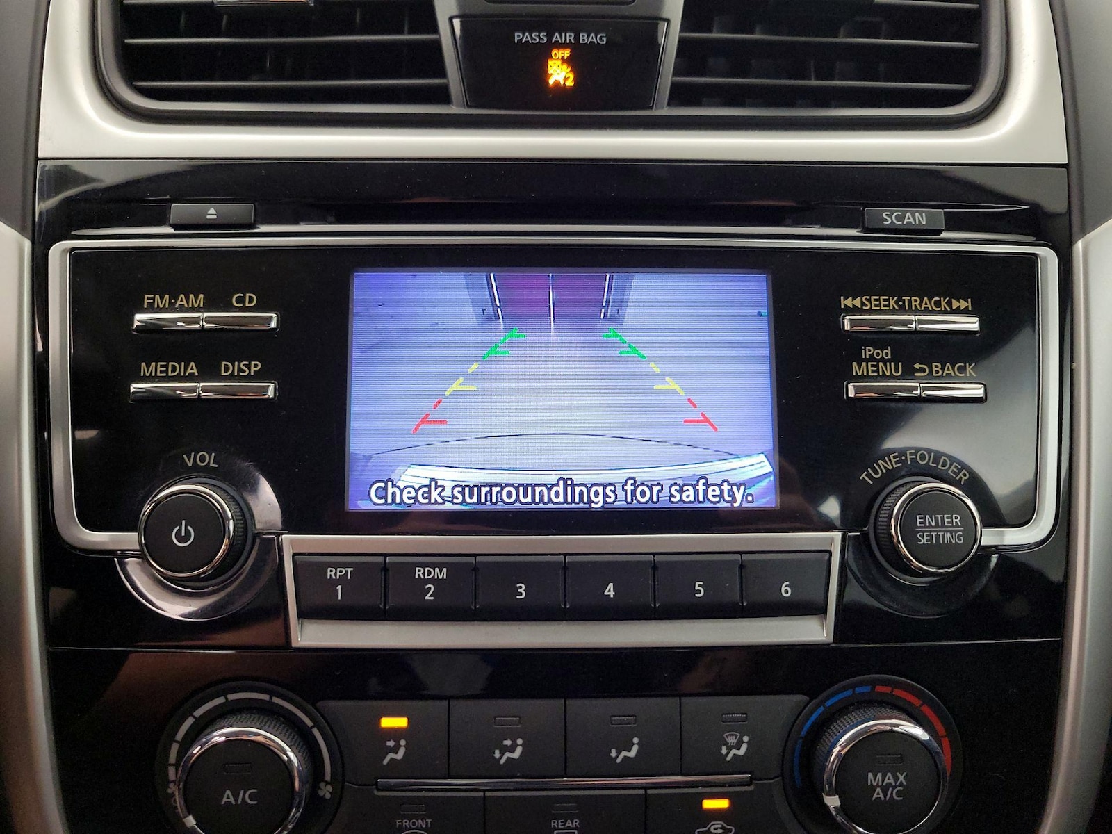 2018 Nissan Altima SR - Photo 15