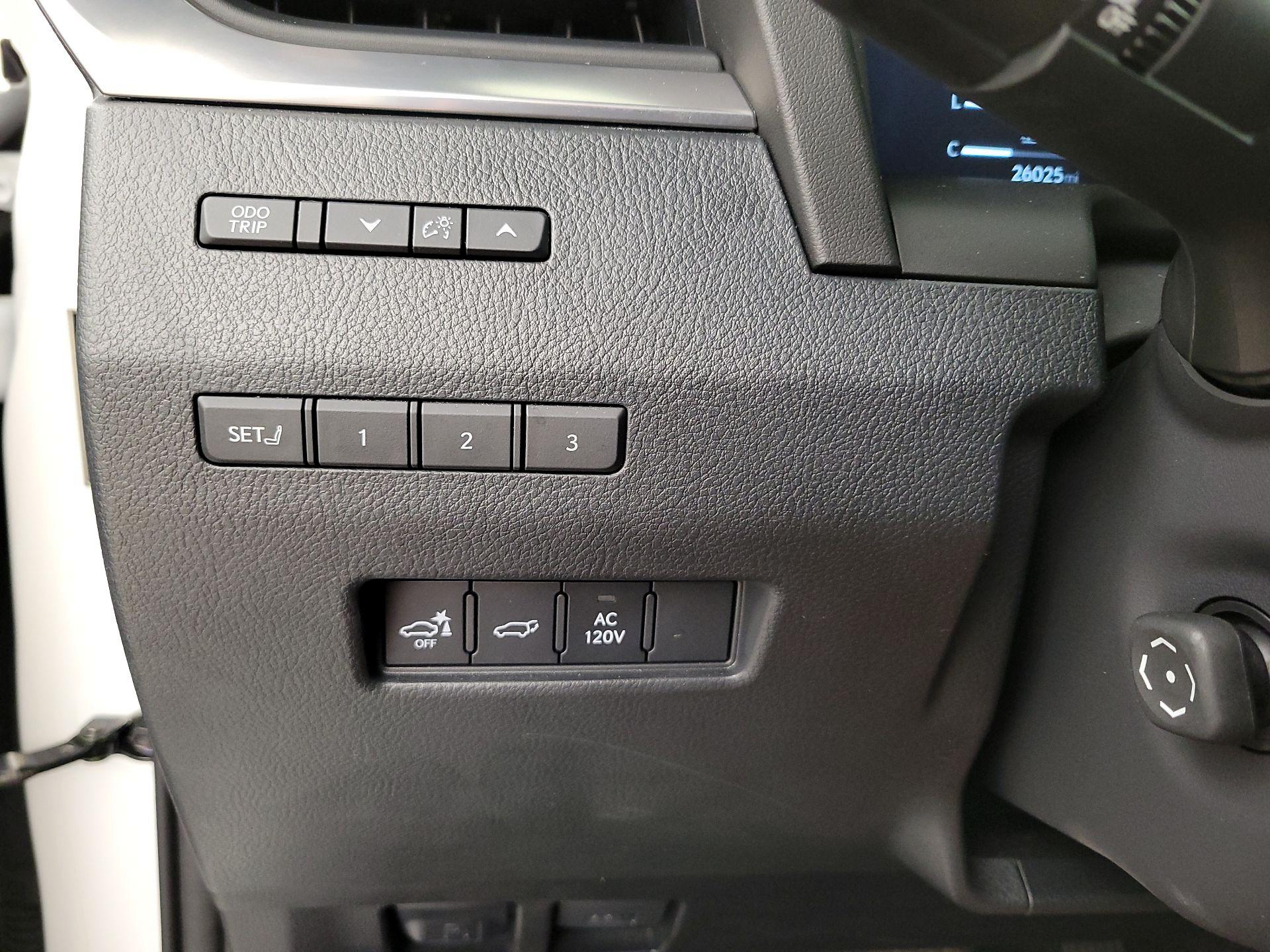 Thumbnail: 2024 Lexus GX - 13