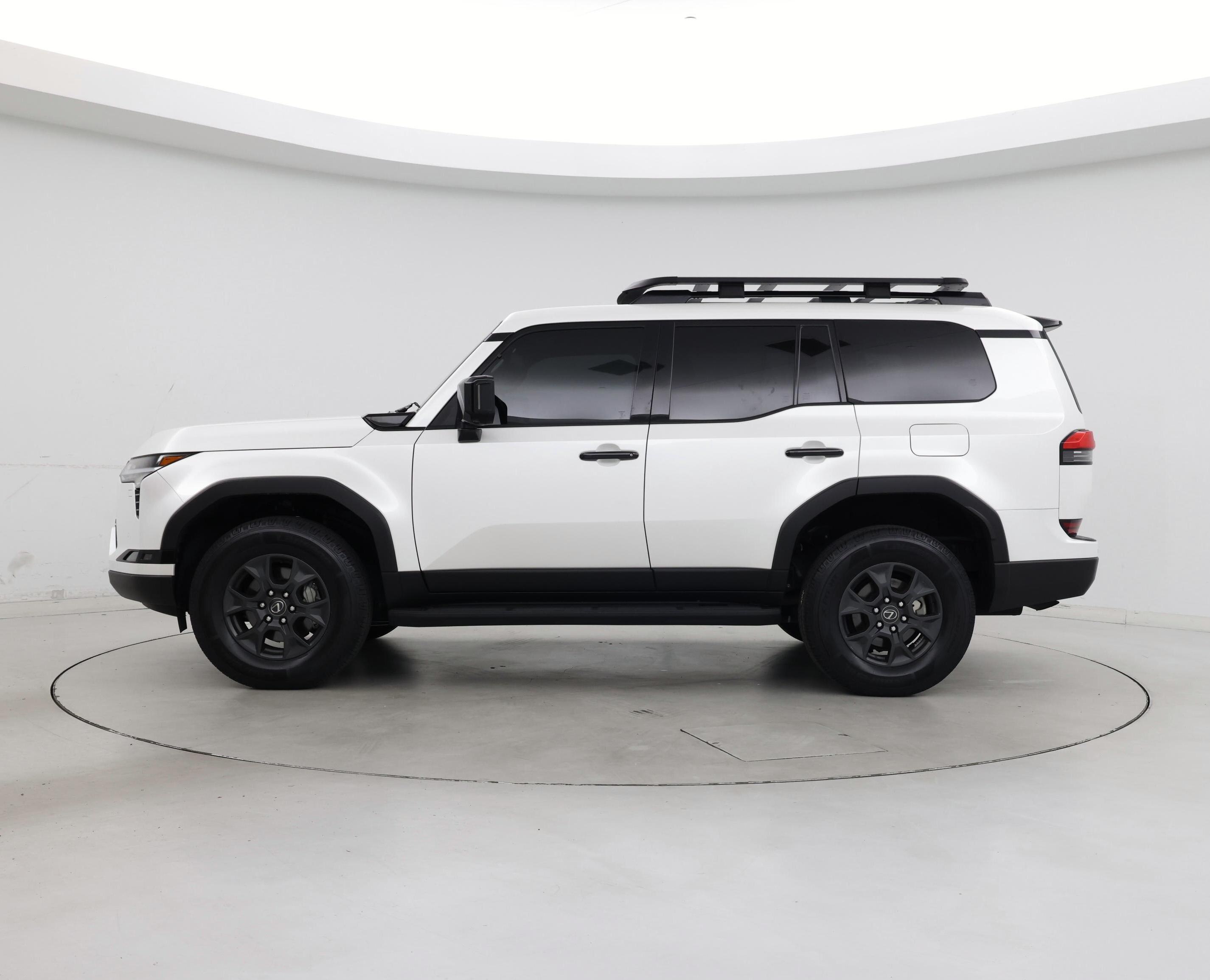 Thumbnail: 2024 Lexus GX - 3