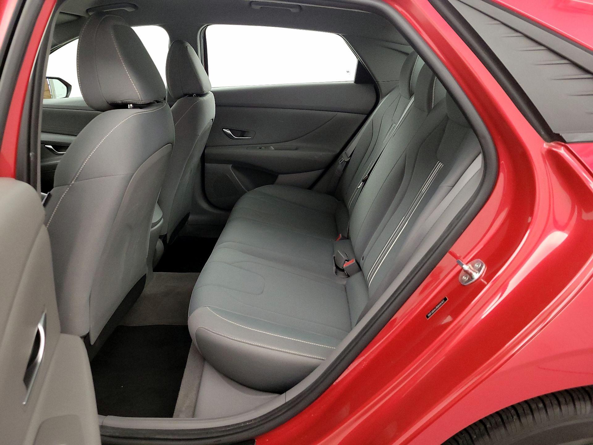 Thumbnail: 2021 Hyundai Elantra - 19