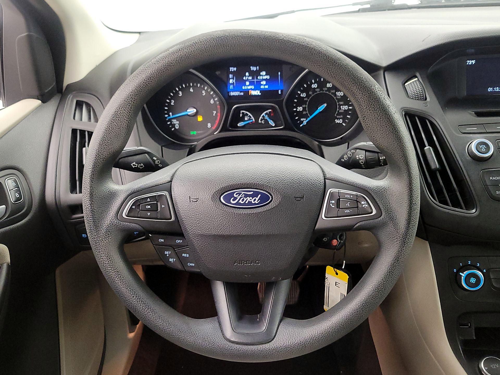 Thumbnail: 2017 Ford Focus - 10