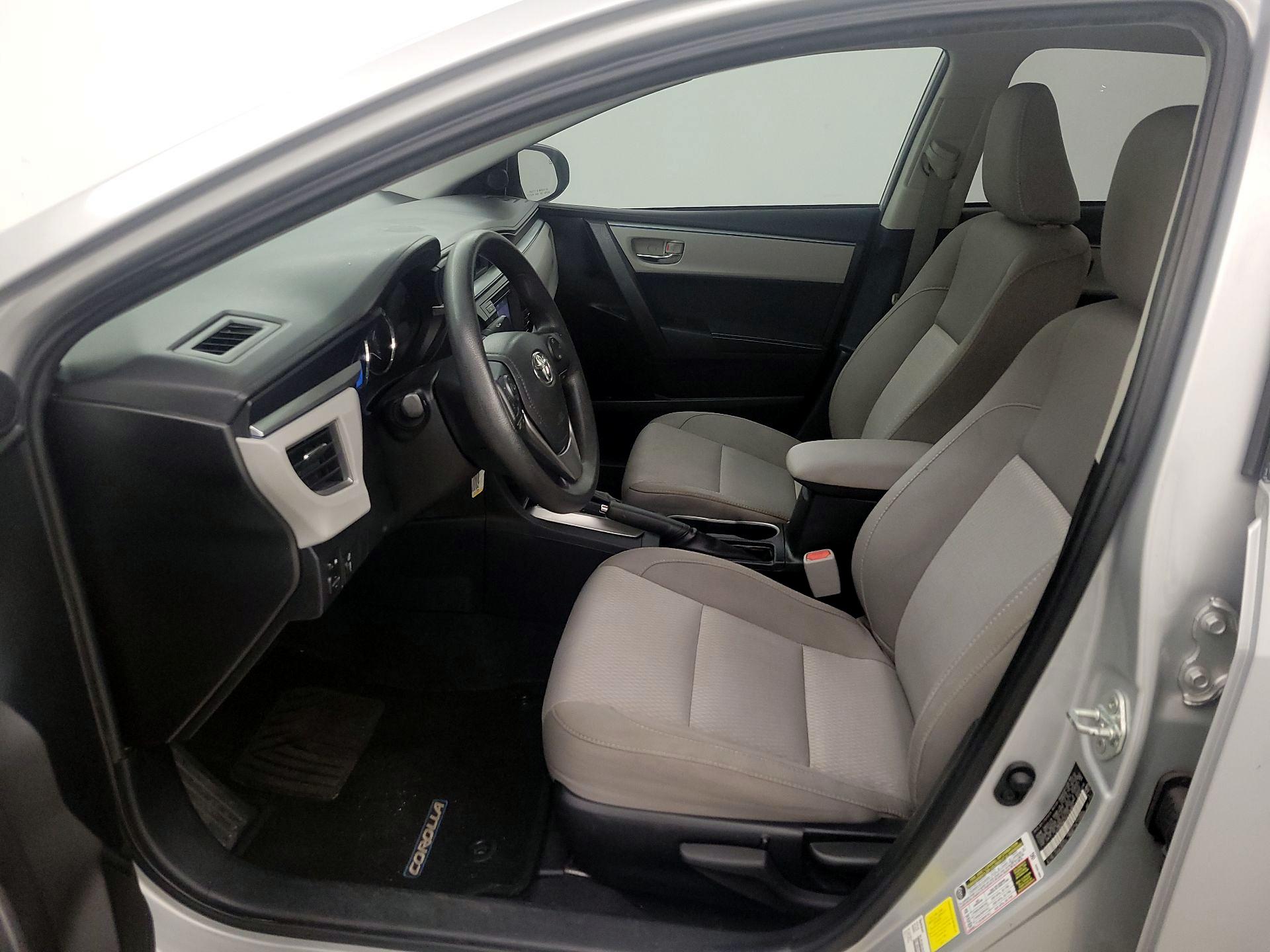 Thumbnail: 2015 Toyota Corolla - 11