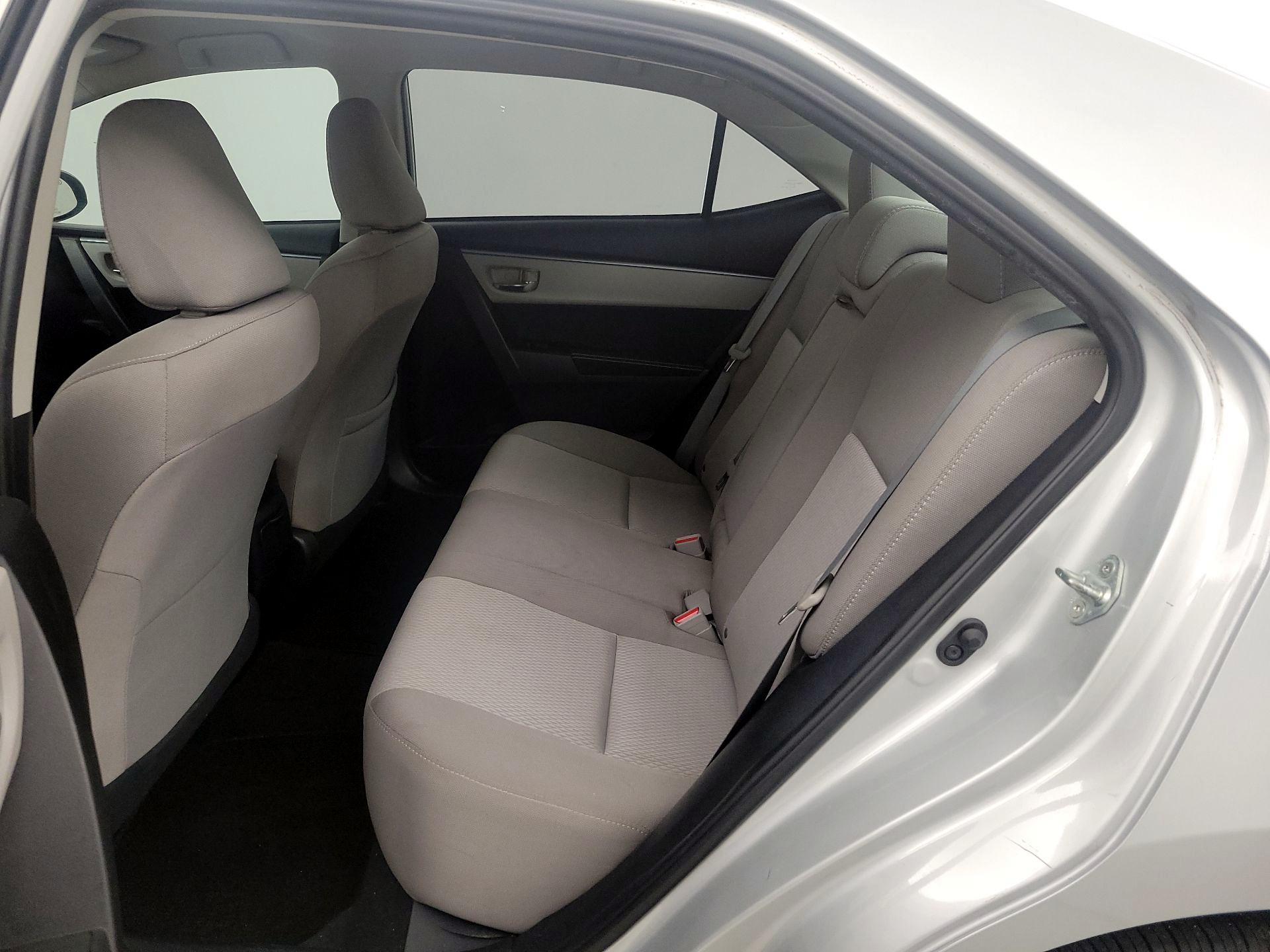 Thumbnail: 2015 Toyota Corolla - 19