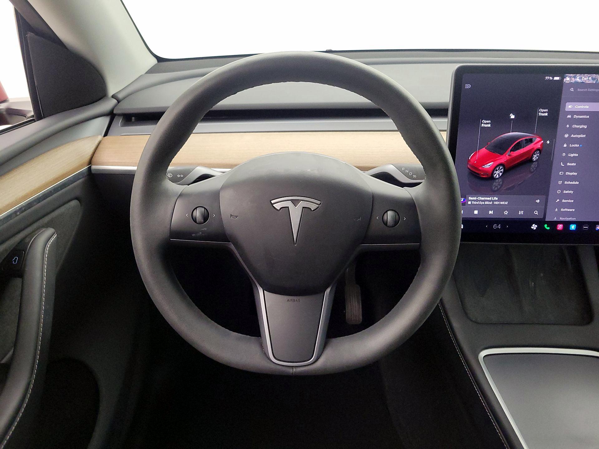 Thumbnail: 2023 Tesla Model Y - 10