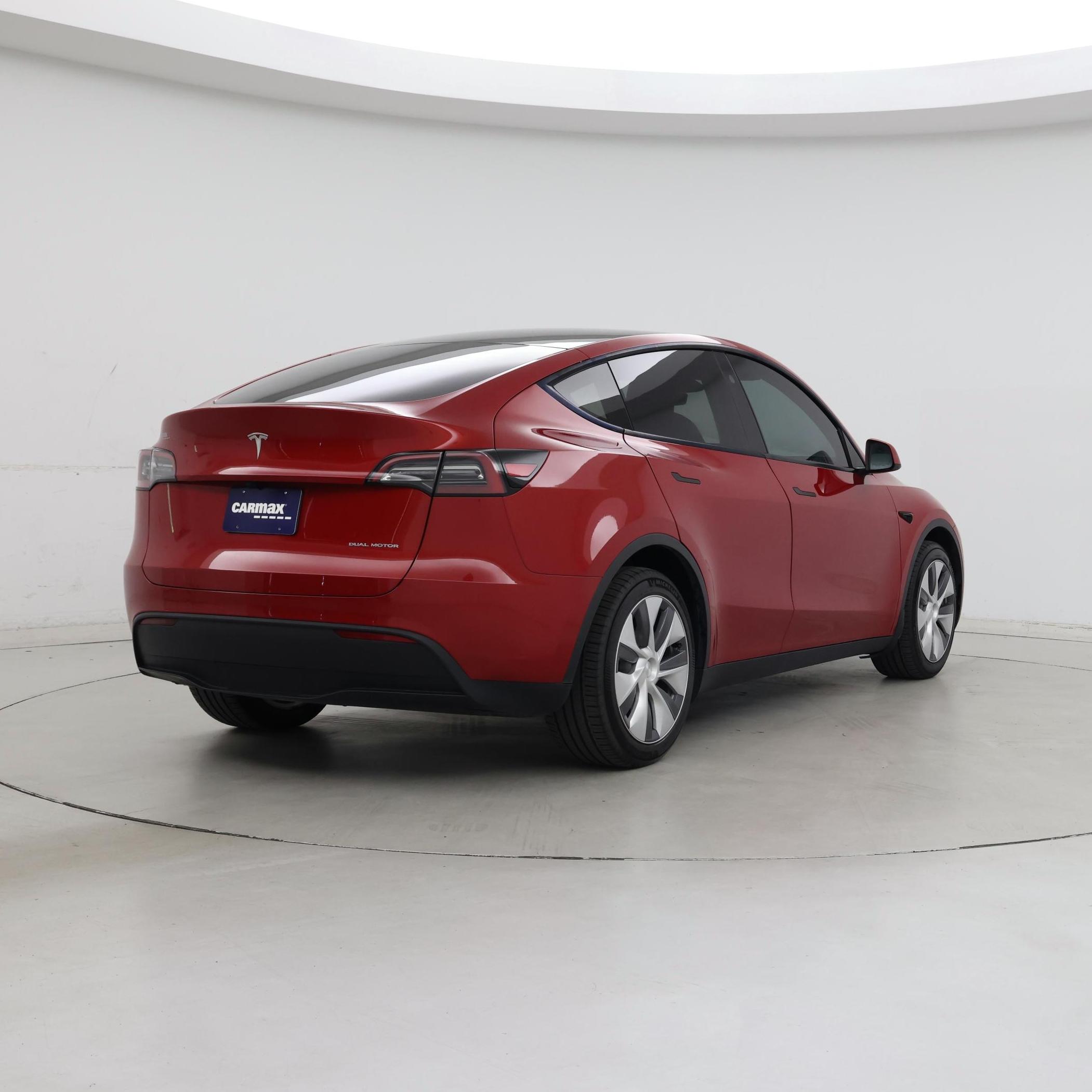 Thumbnail: 2023 Tesla Model Y - 8