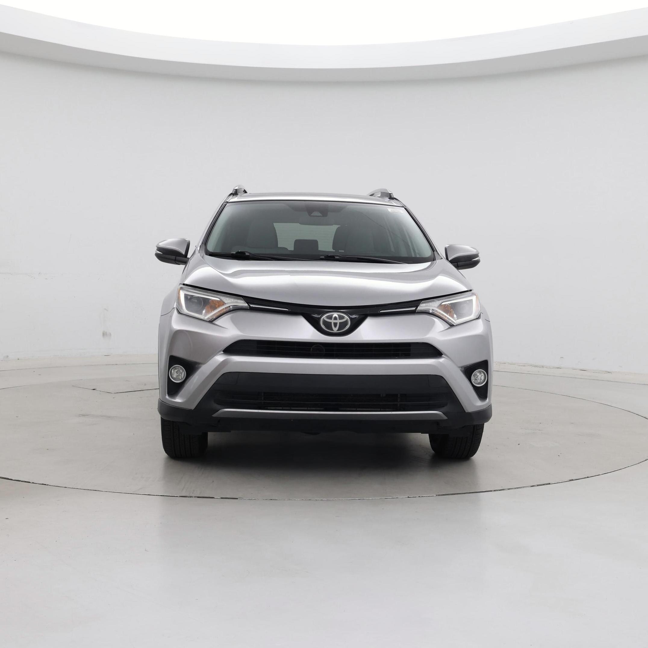 Thumbnail: 2017 Toyota RAV4 - 5