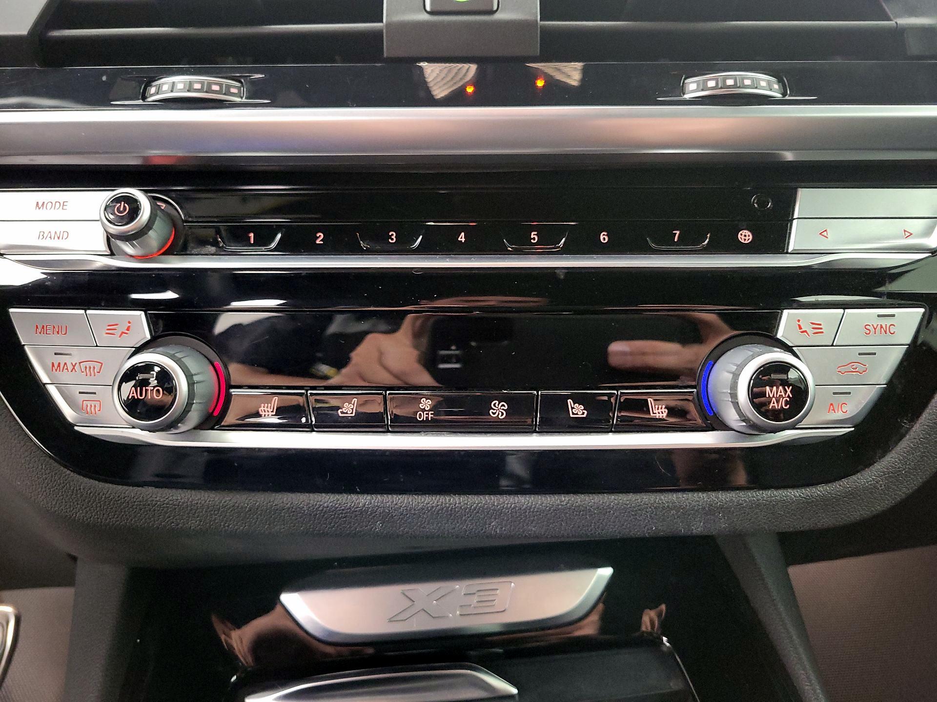 Thumbnail: 2021 BMW X3 - 17