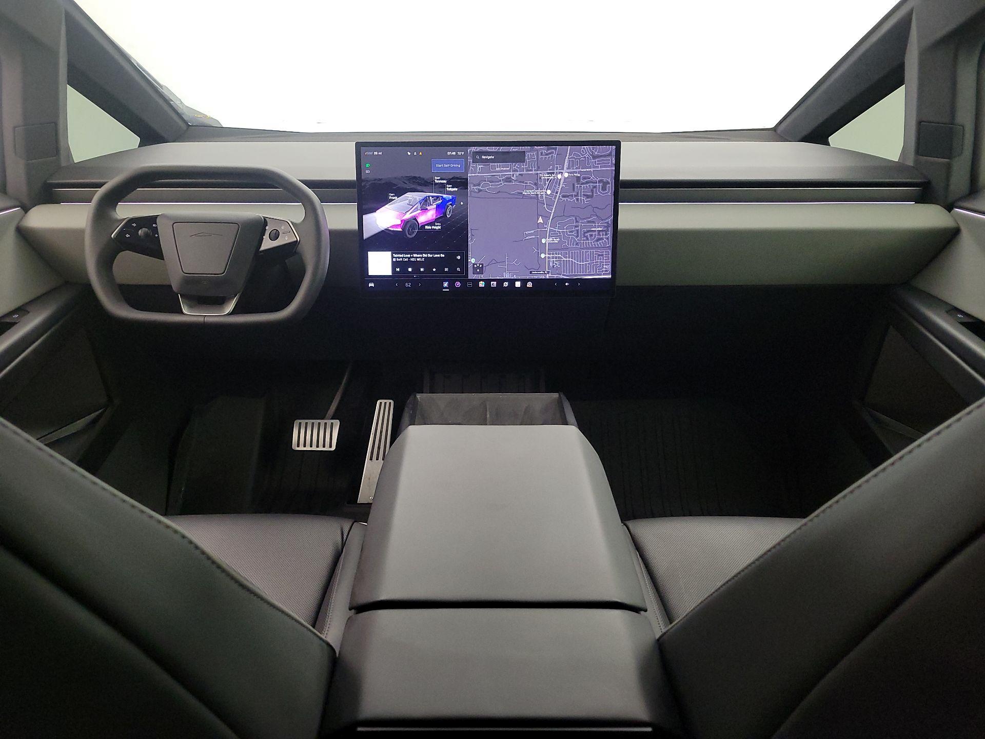 Thumbnail: 2024 Tesla Cybertruck - 9