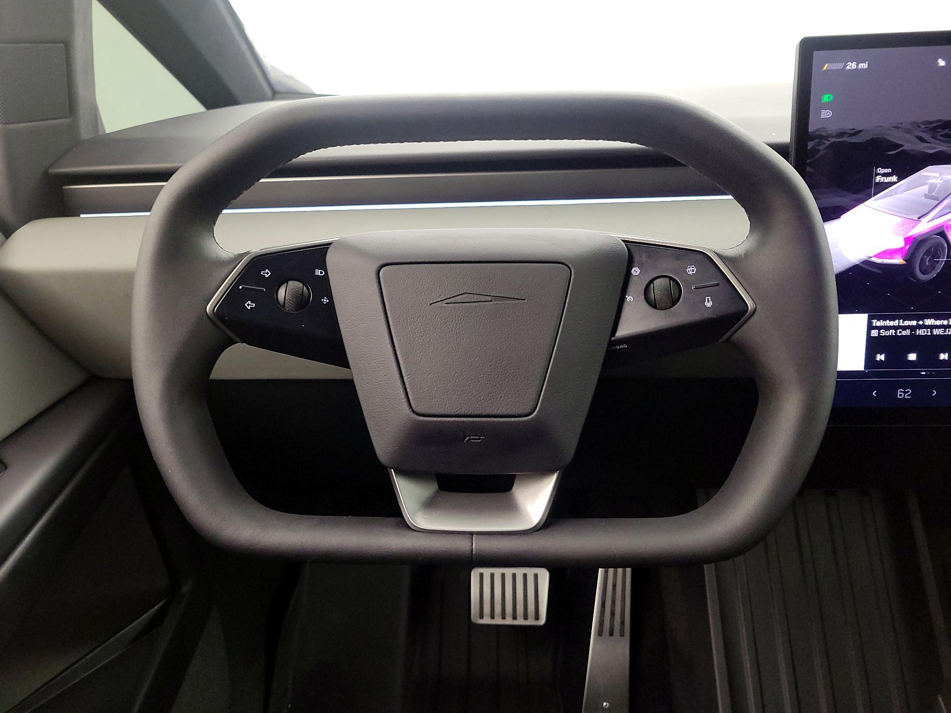 Thumbnail: 2024 Tesla Cybertruck - 10
