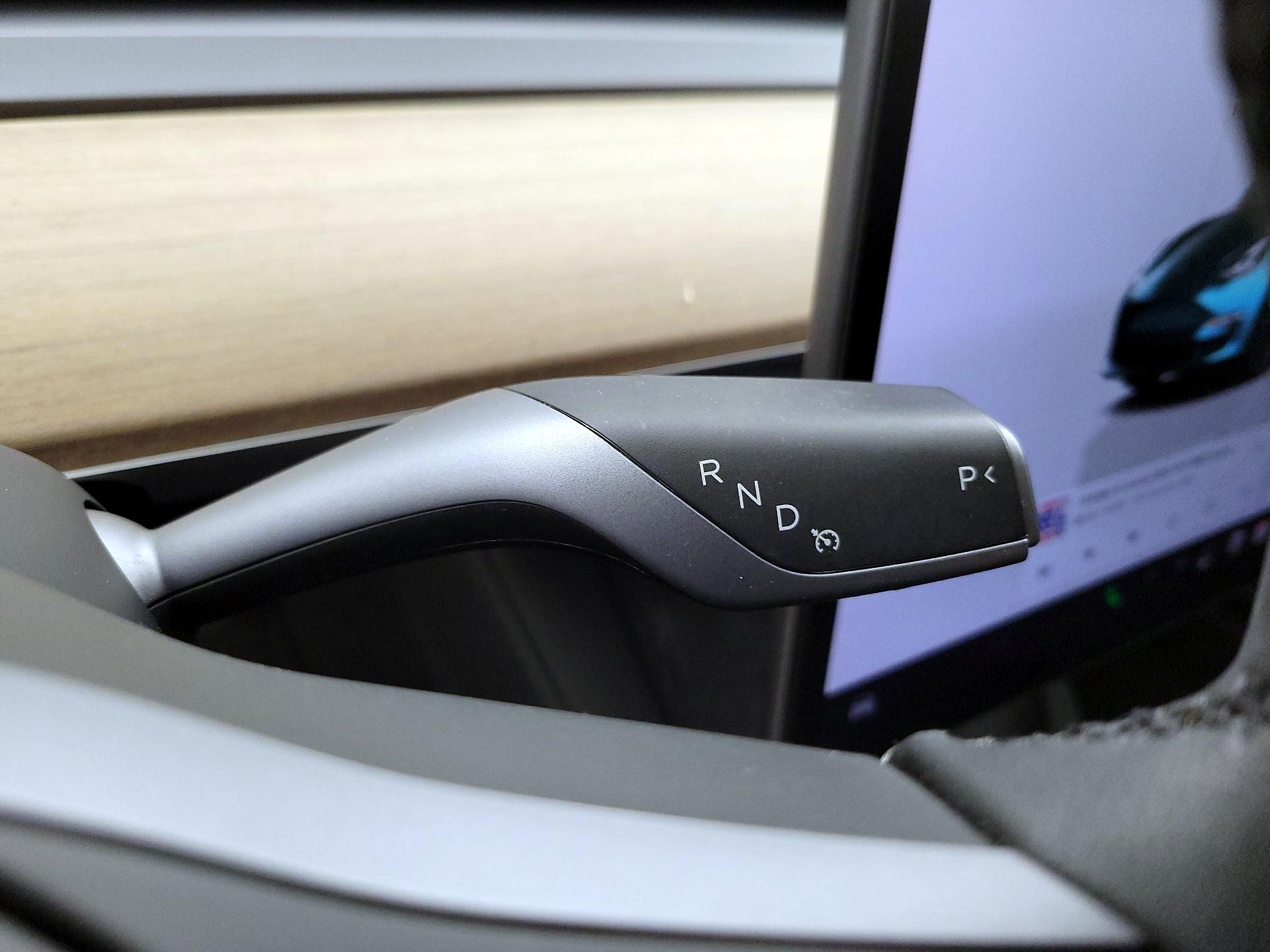 Thumbnail: 2023 Tesla Model 3 - 17