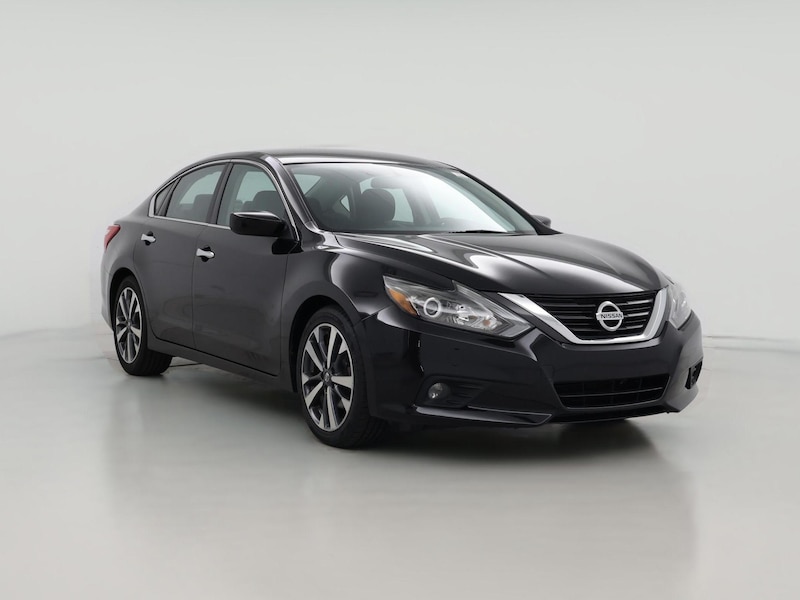 2016 Nissan Altima SR
