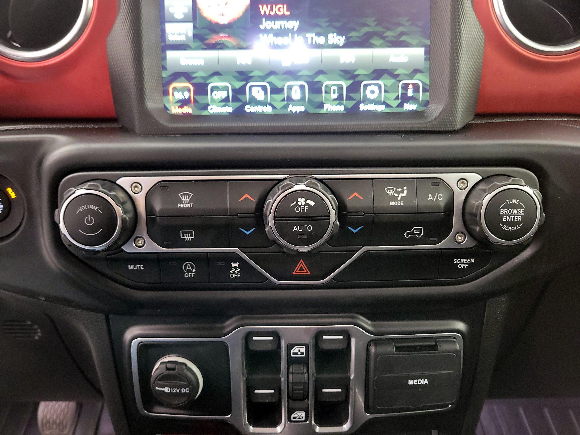 Thumbnail: 2022 Jeep Gladiator - 17