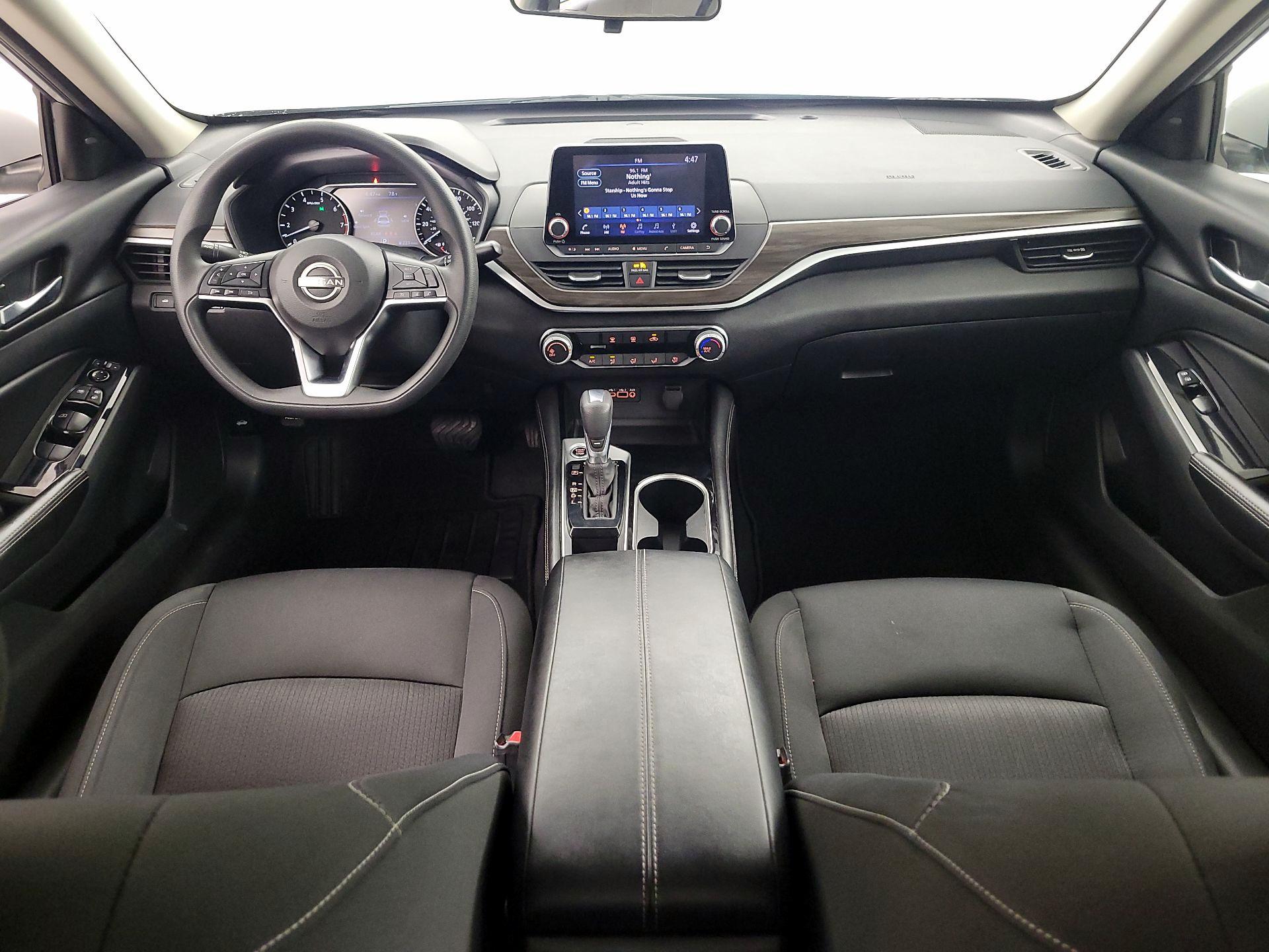 Thumbnail: 2023 Nissan Altima - 9