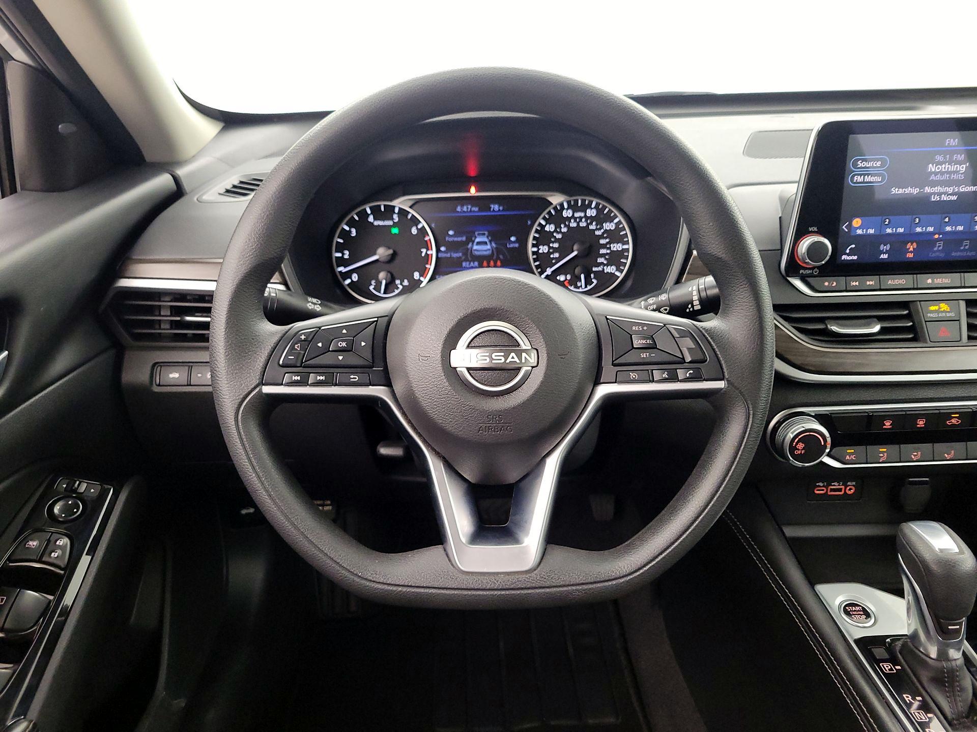 Thumbnail: 2023 Nissan Altima - 10