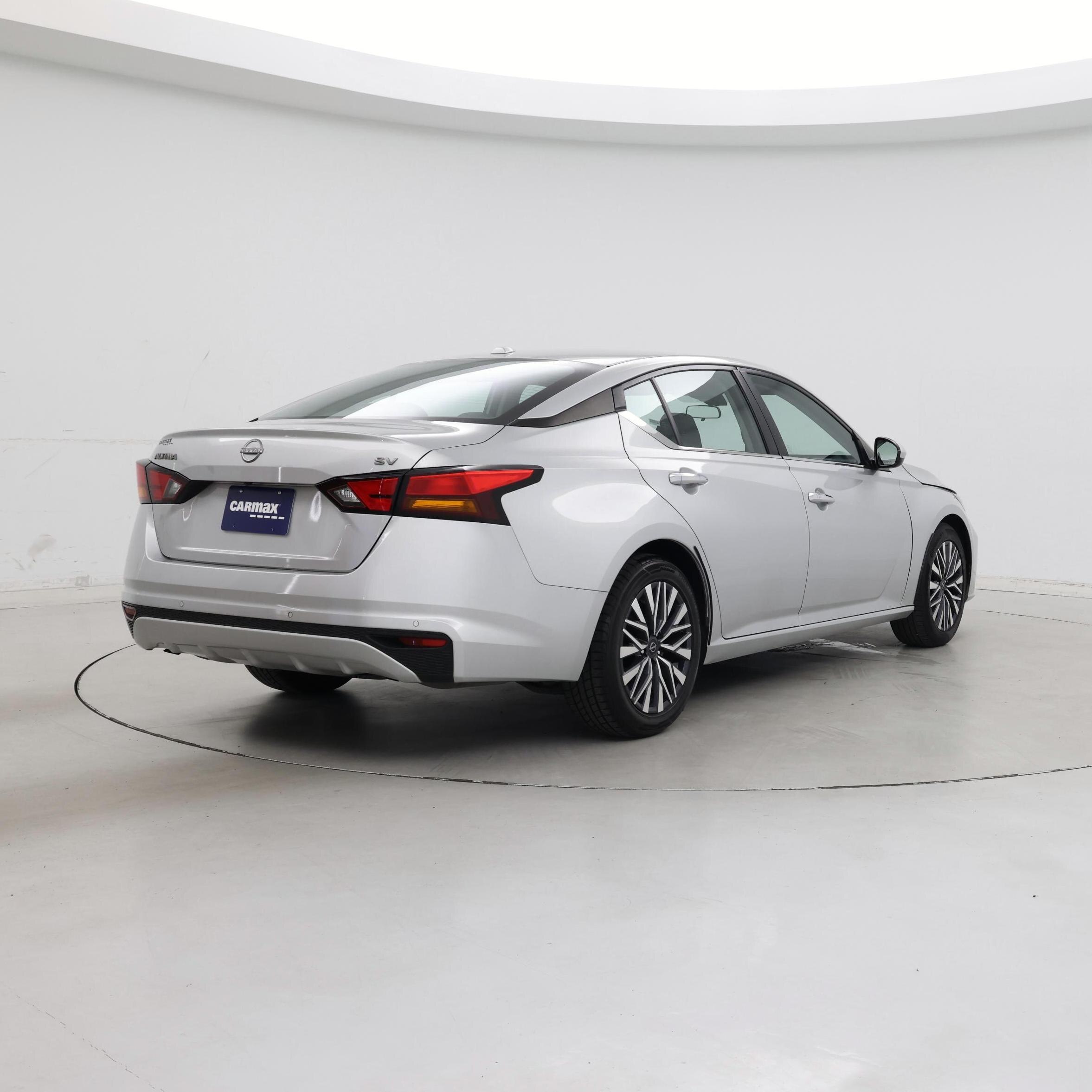 Thumbnail: 2023 Nissan Altima - 8