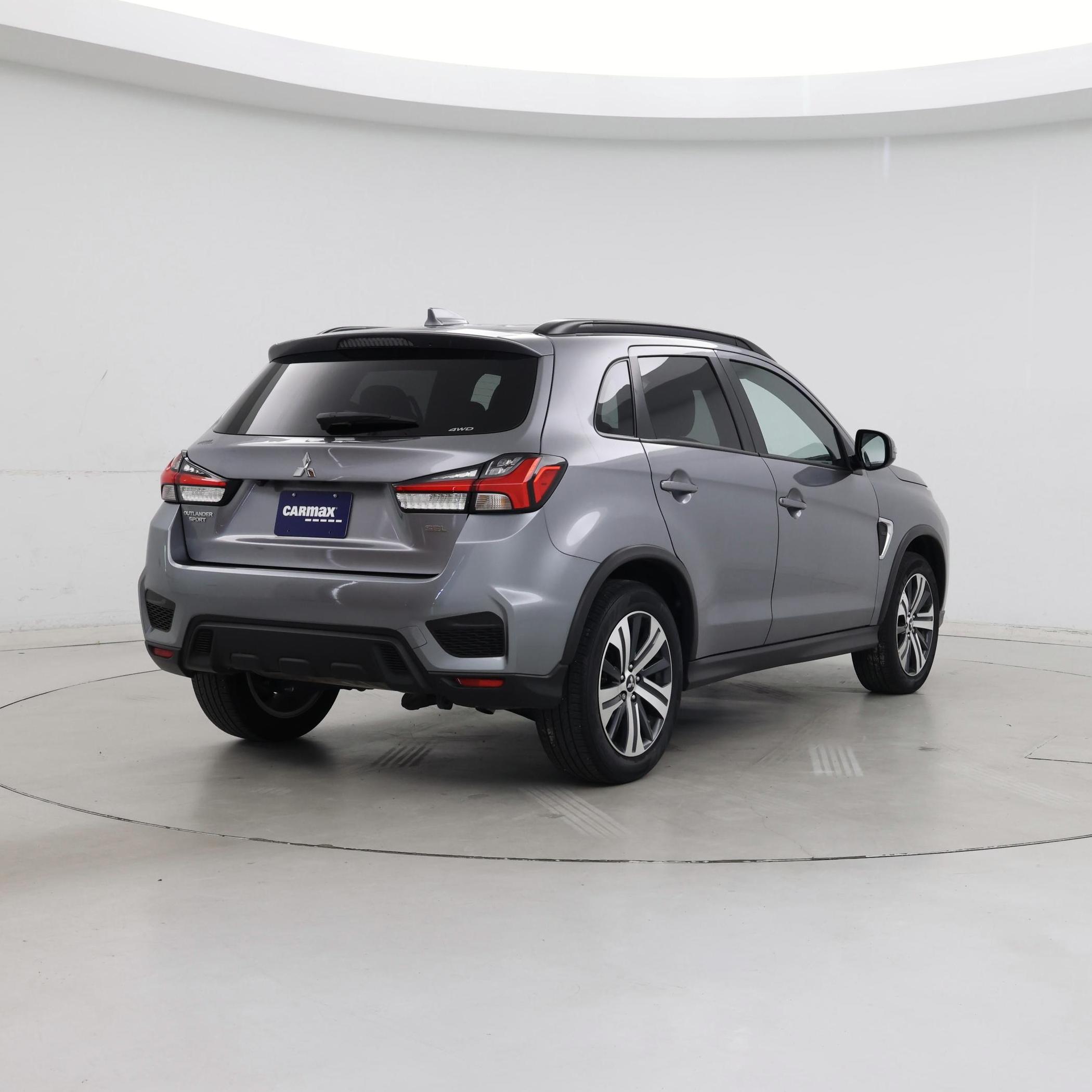 Thumbnail: 2024 Mitsubishi Outlander Sport - 8