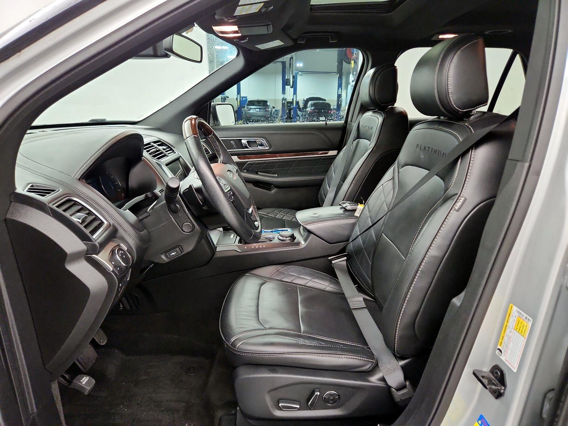 Thumbnail: 2017 Ford Explorer - 11