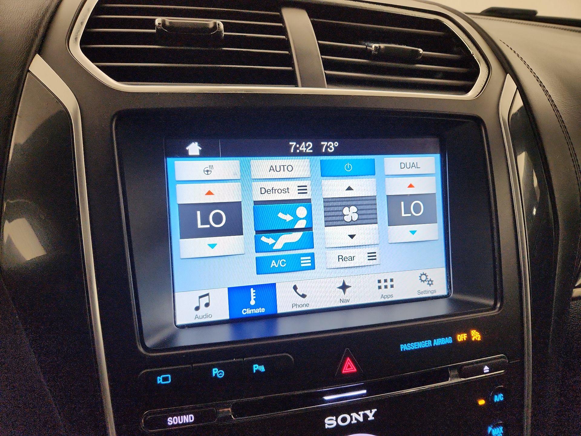 Thumbnail: 2017 Ford Explorer - 17