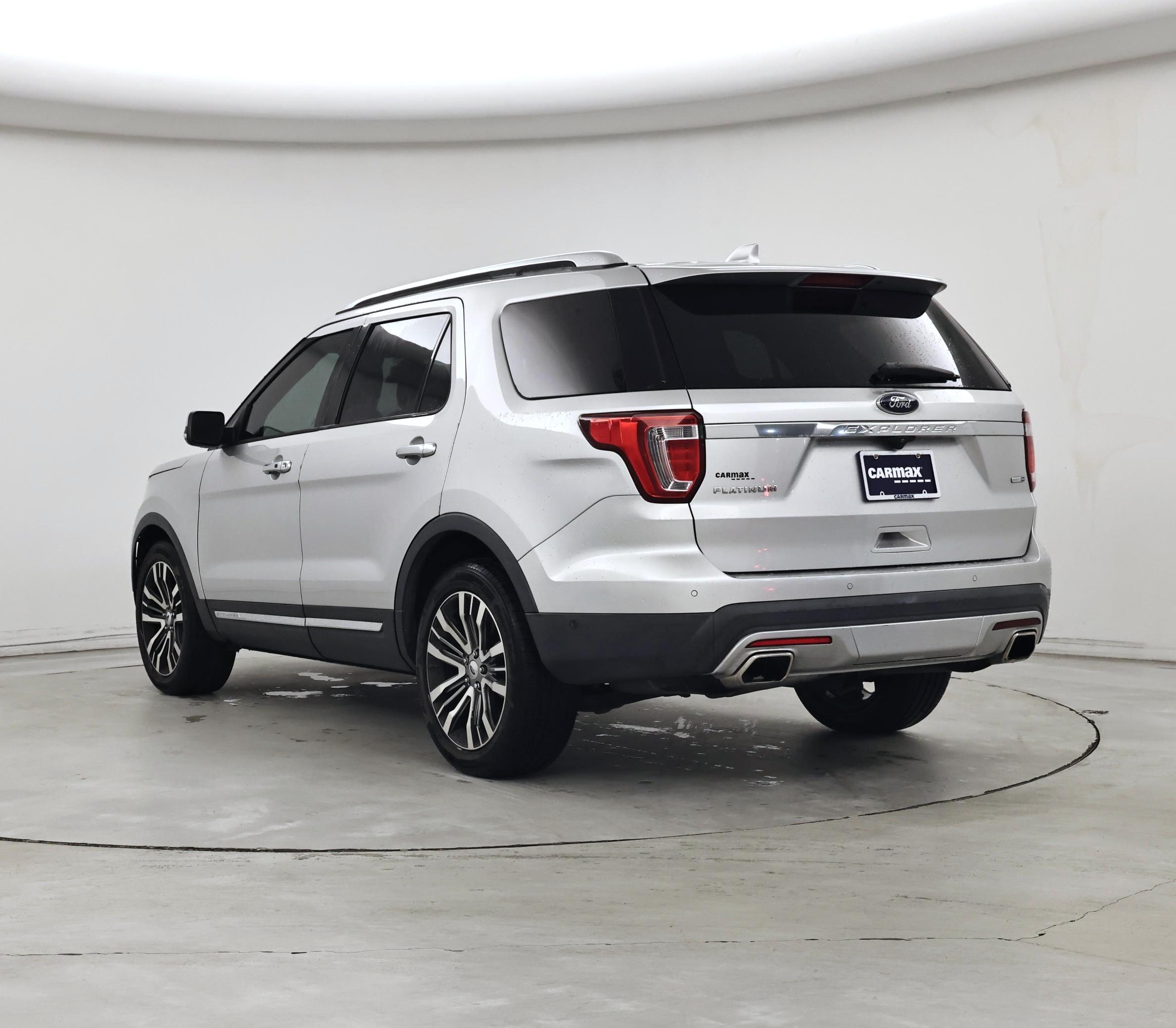 Thumbnail: 2017 Ford Explorer - 2