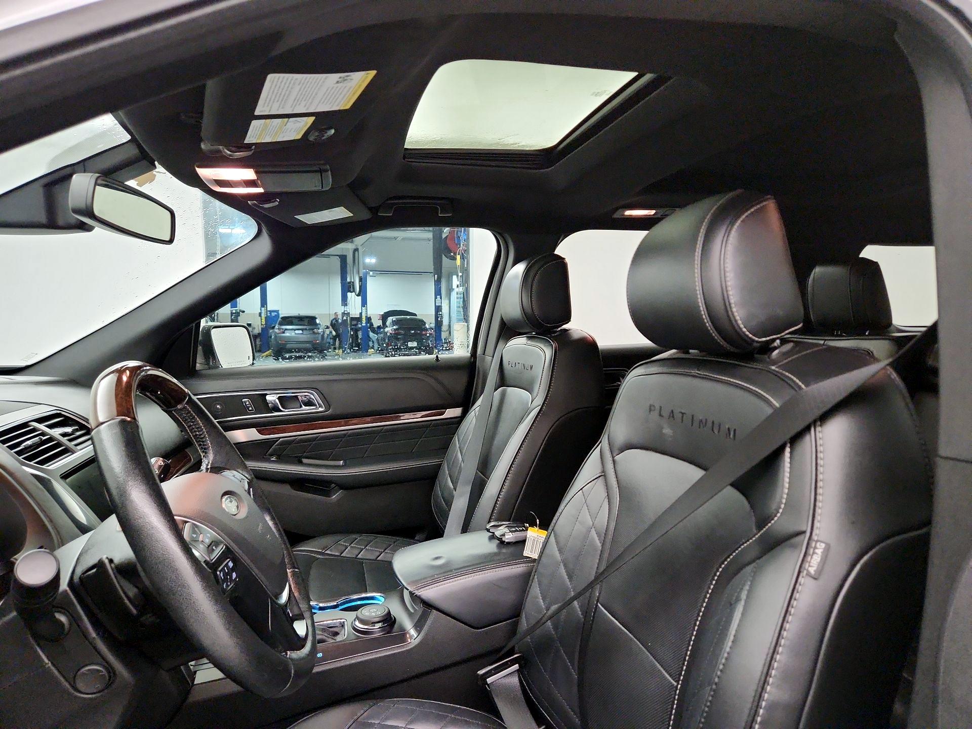 Thumbnail: 2017 Ford Explorer - 20