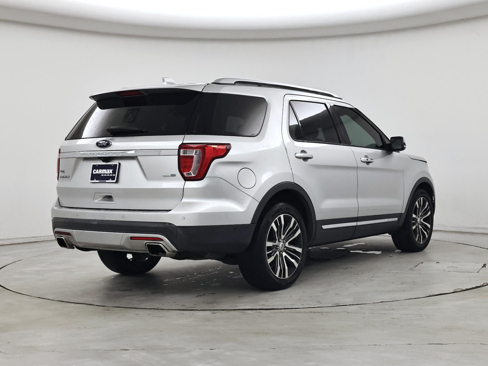 2017 Ford Explorer Platinum - Photo 9
