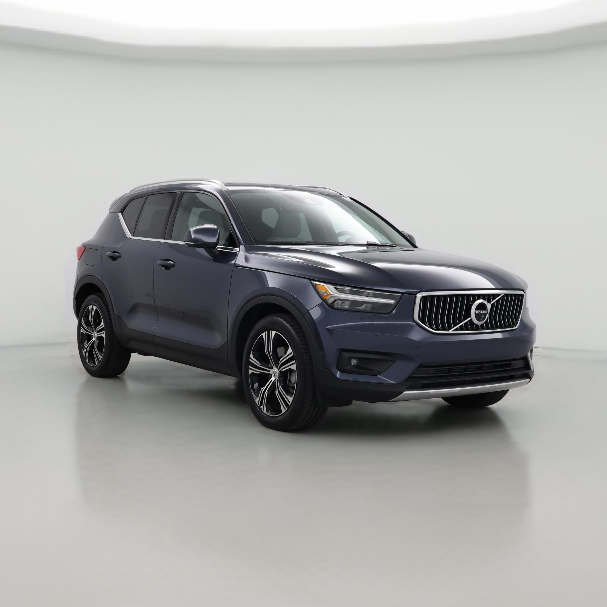 Thumbnail: 2021 Volvo XC40 - 1
