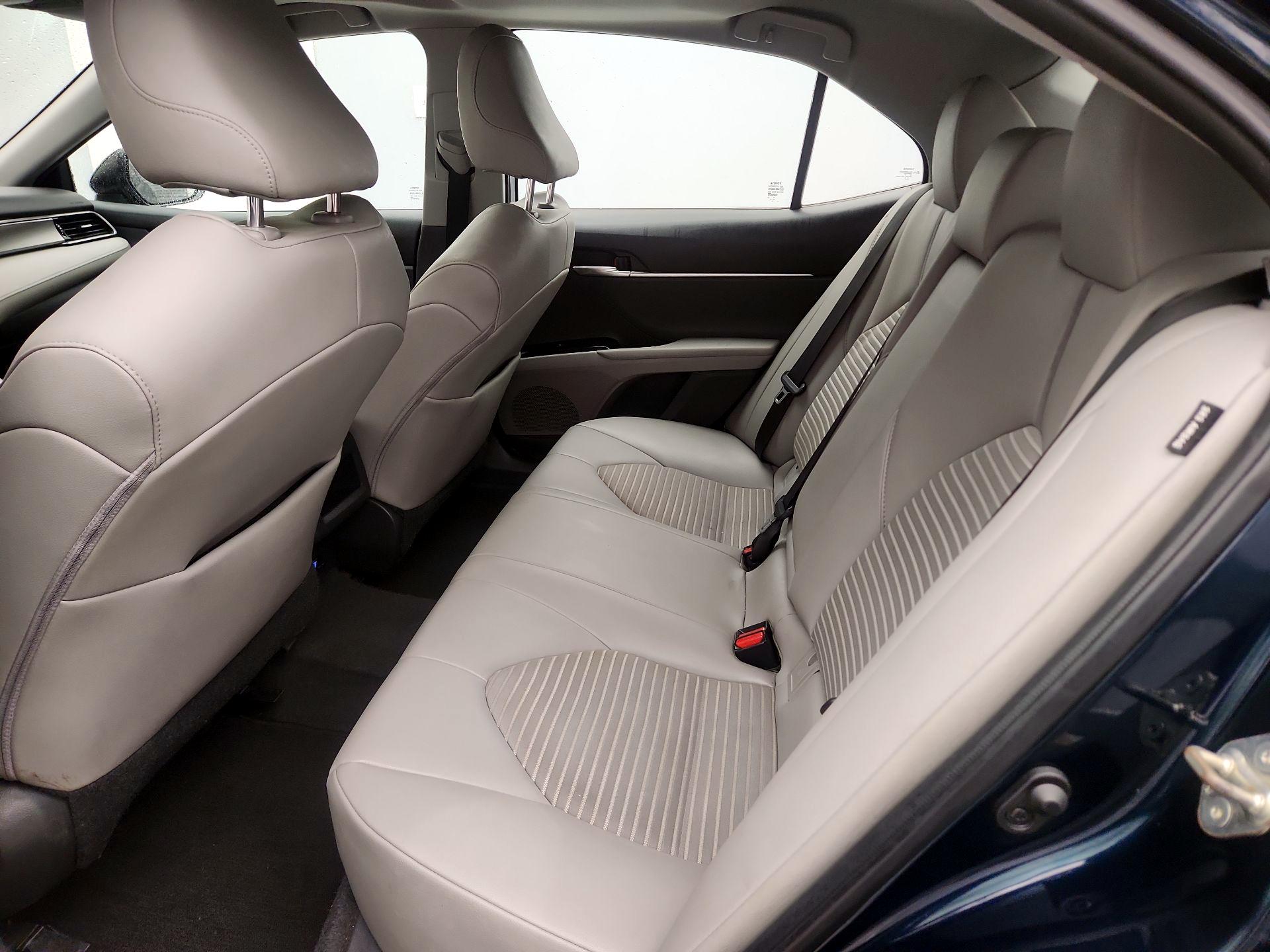 Thumbnail: 2020 Toyota Camry - 20
