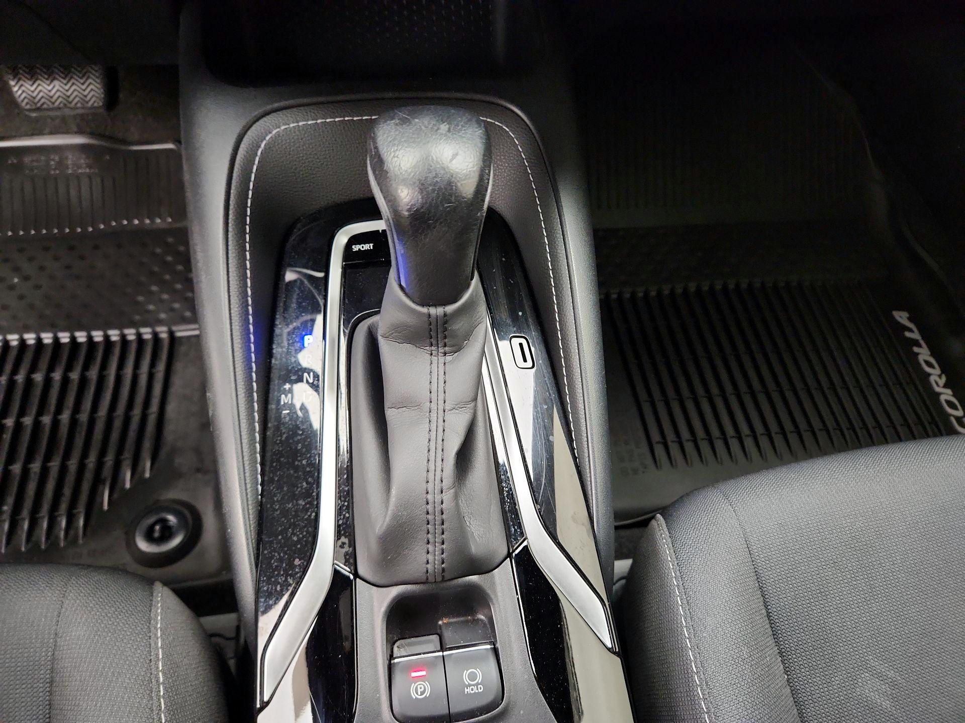Thumbnail: 2019 Toyota Corolla - 17