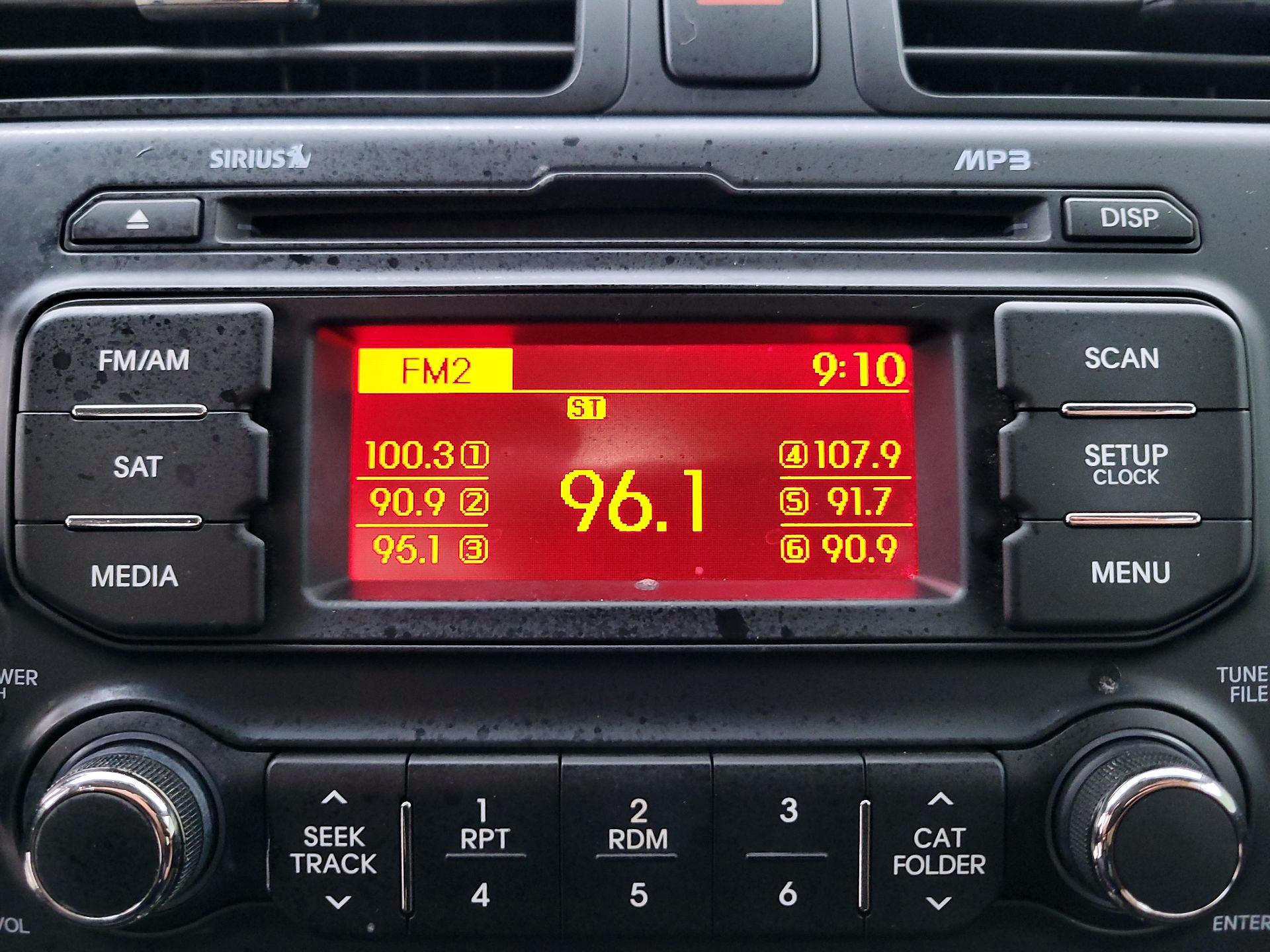 Thumbnail: 2015 Kia Rio - 14
