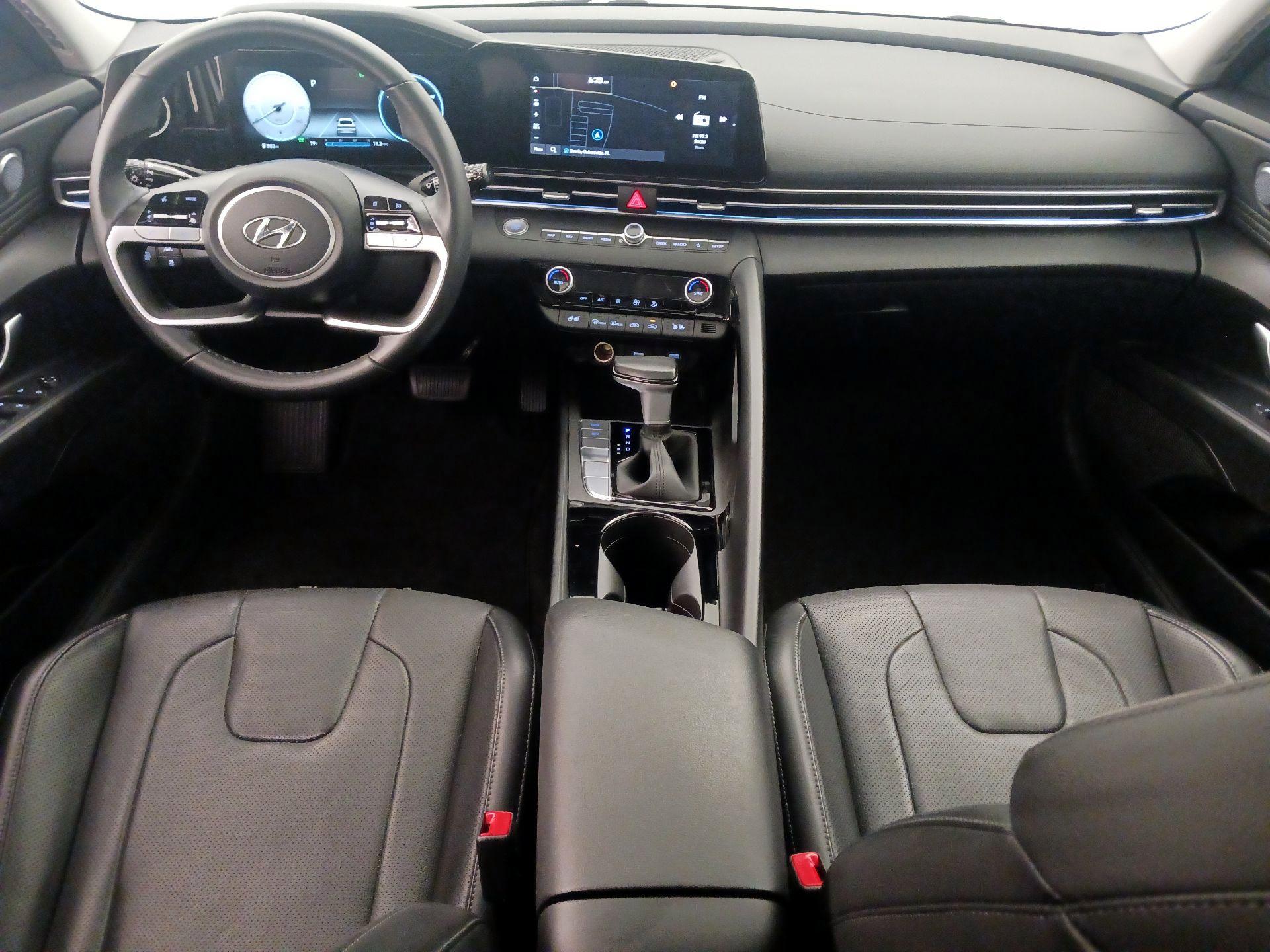 Thumbnail: 2023 Hyundai Elantra - 9
