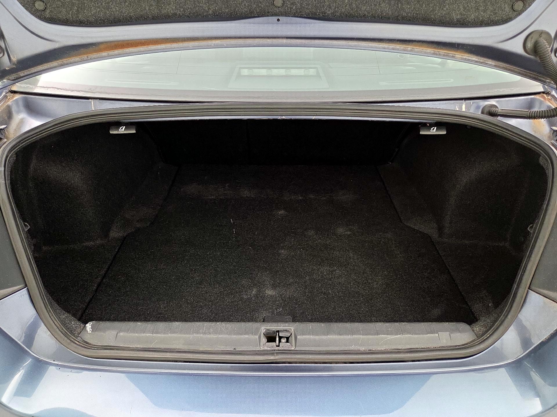 Thumbnail: 2014 Subaru Legacy - 19