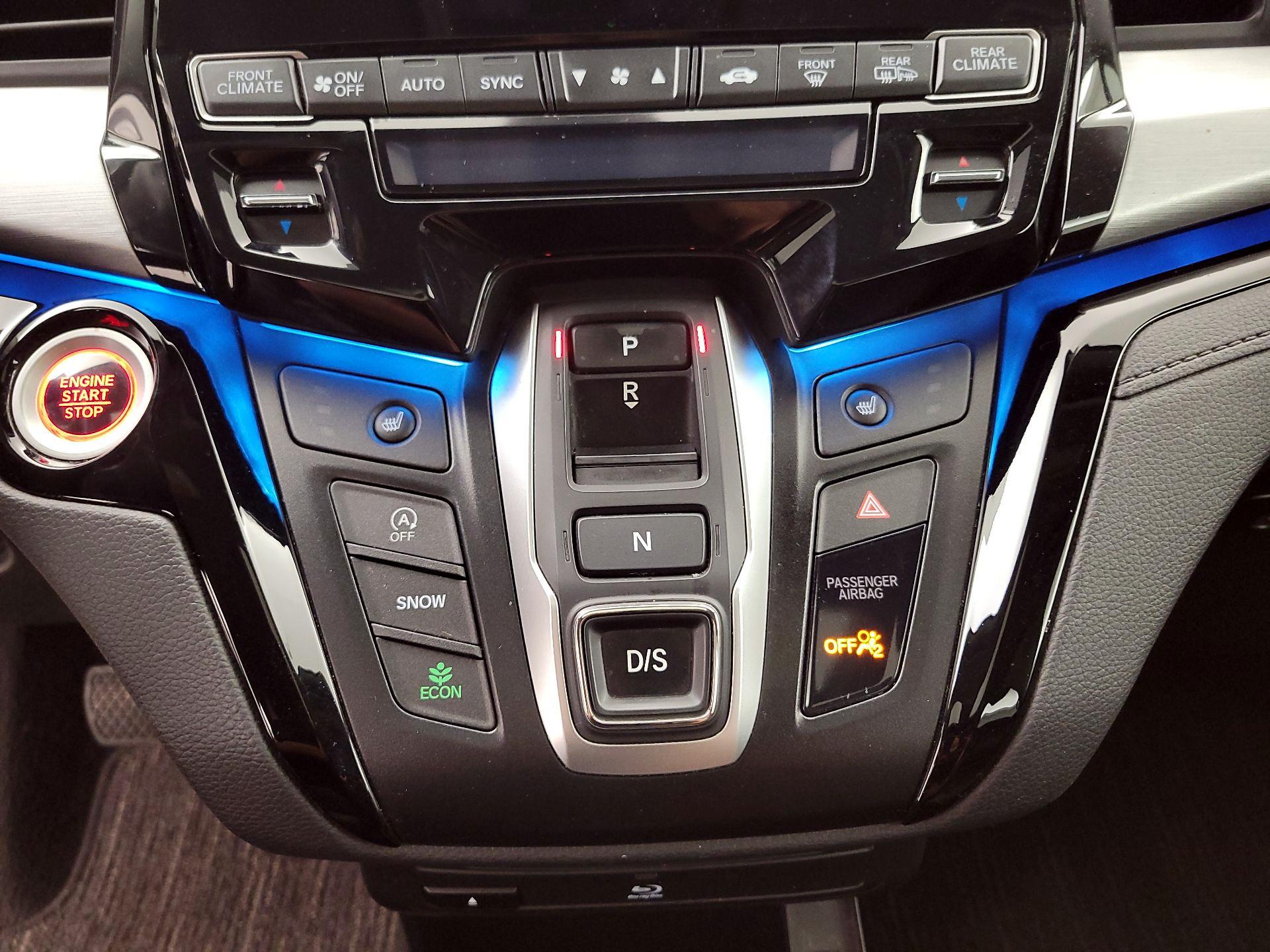 Thumbnail: 2021 Honda Odyssey - 18