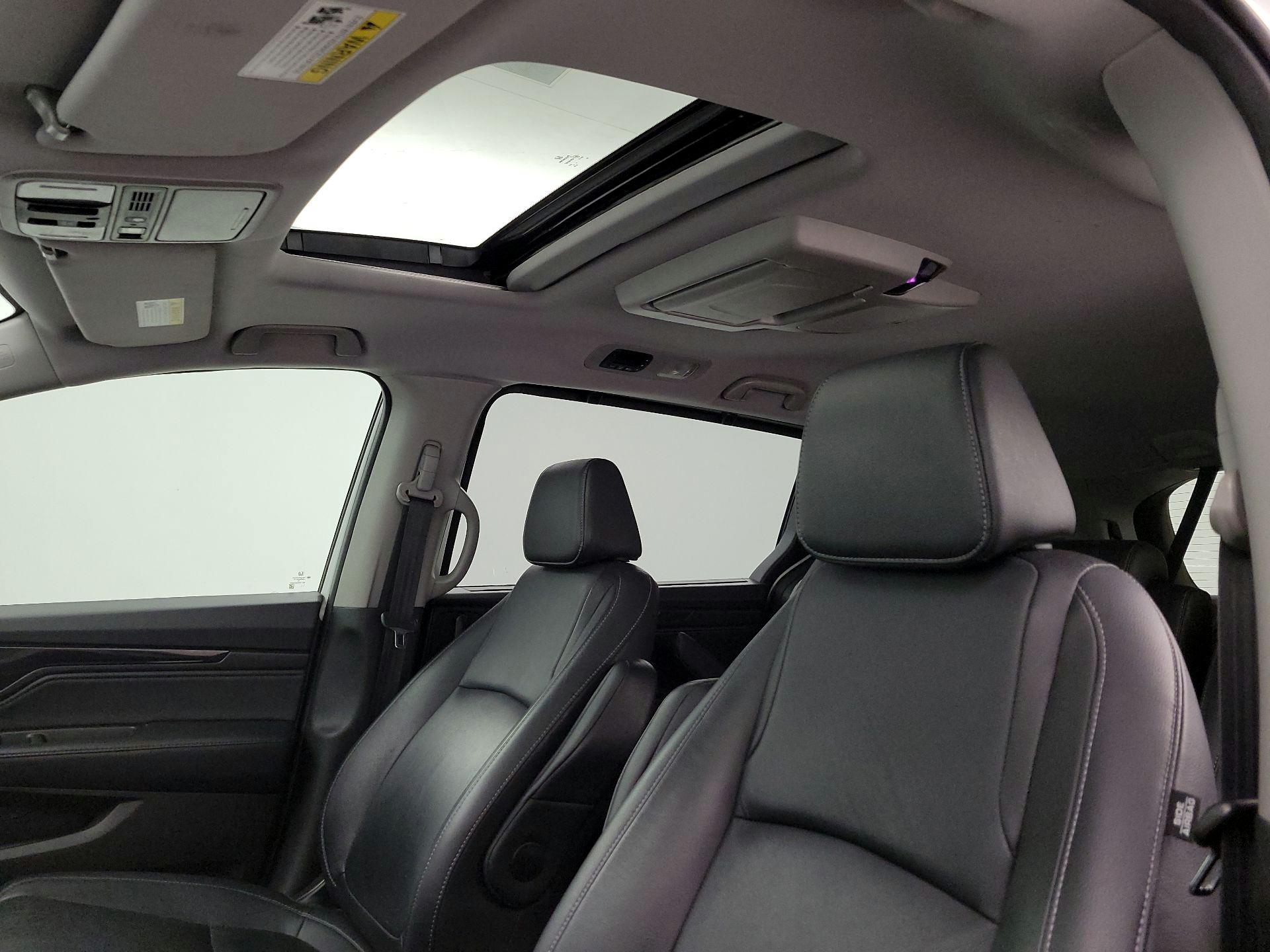 Thumbnail: 2021 Honda Odyssey - 20