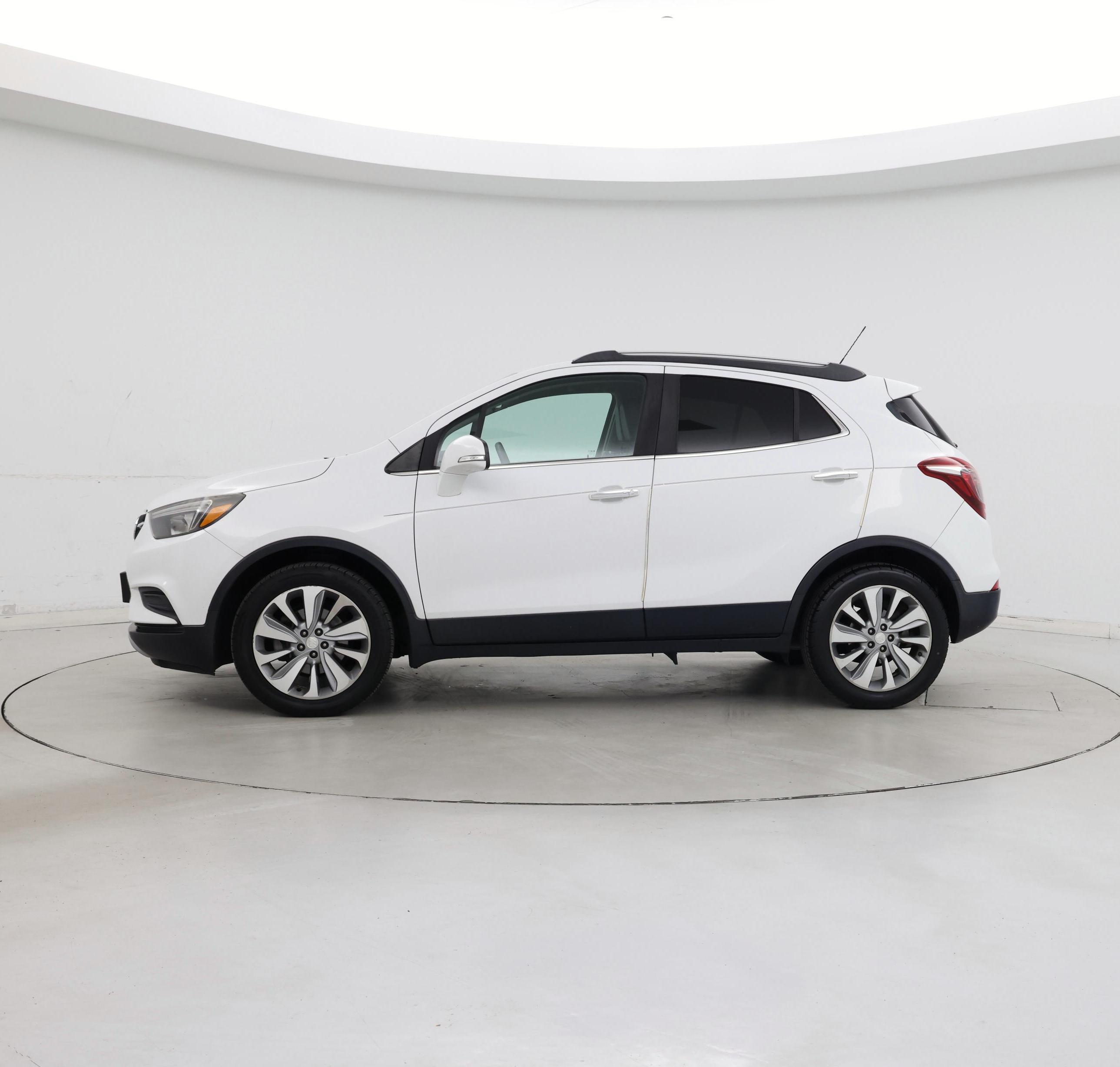Thumbnail: 2018 Buick Encore - 3