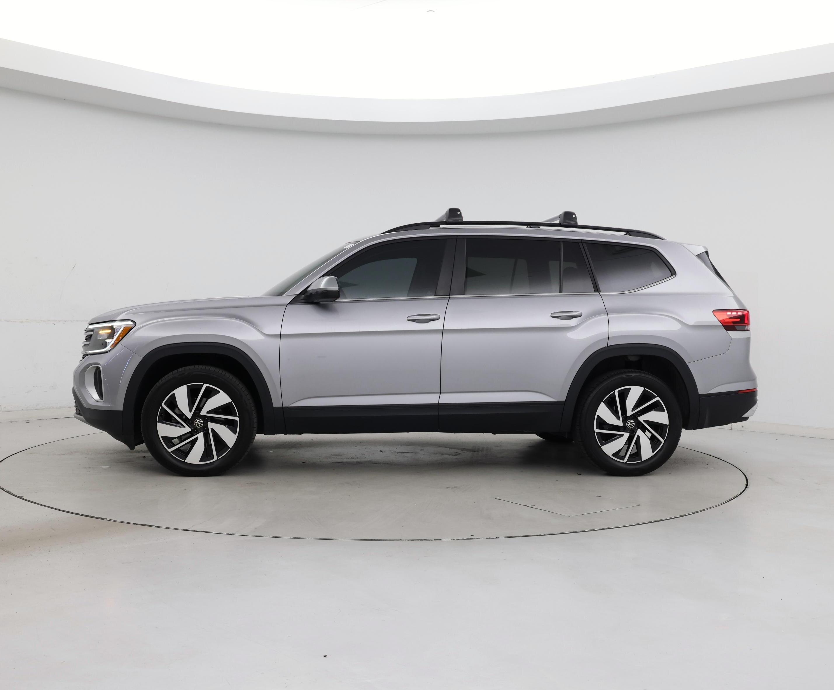 Thumbnail: 2024 Volkswagen Atlas - 3