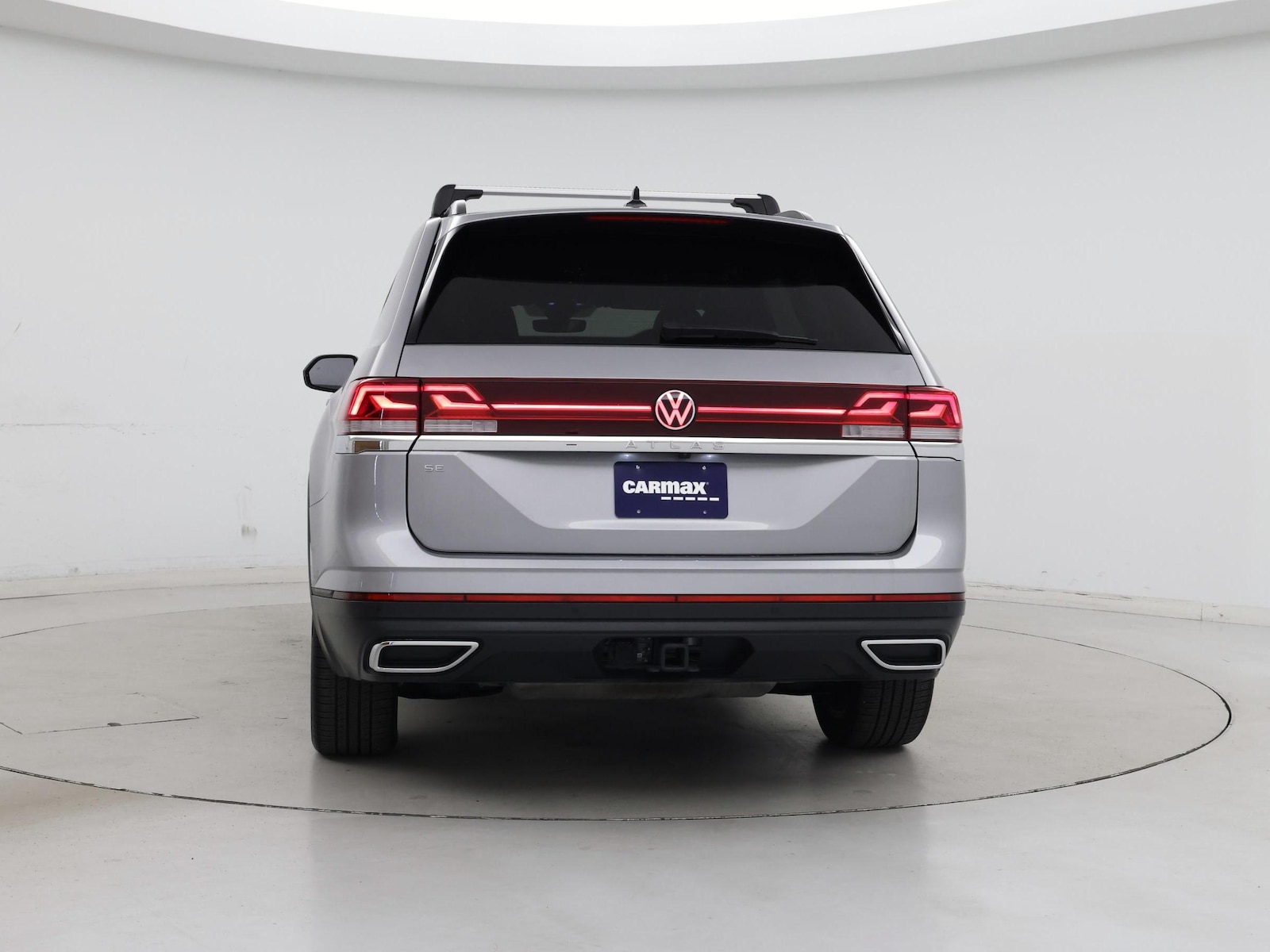 2024 Volkswagen Atlas SE w/Tech - Photo 7