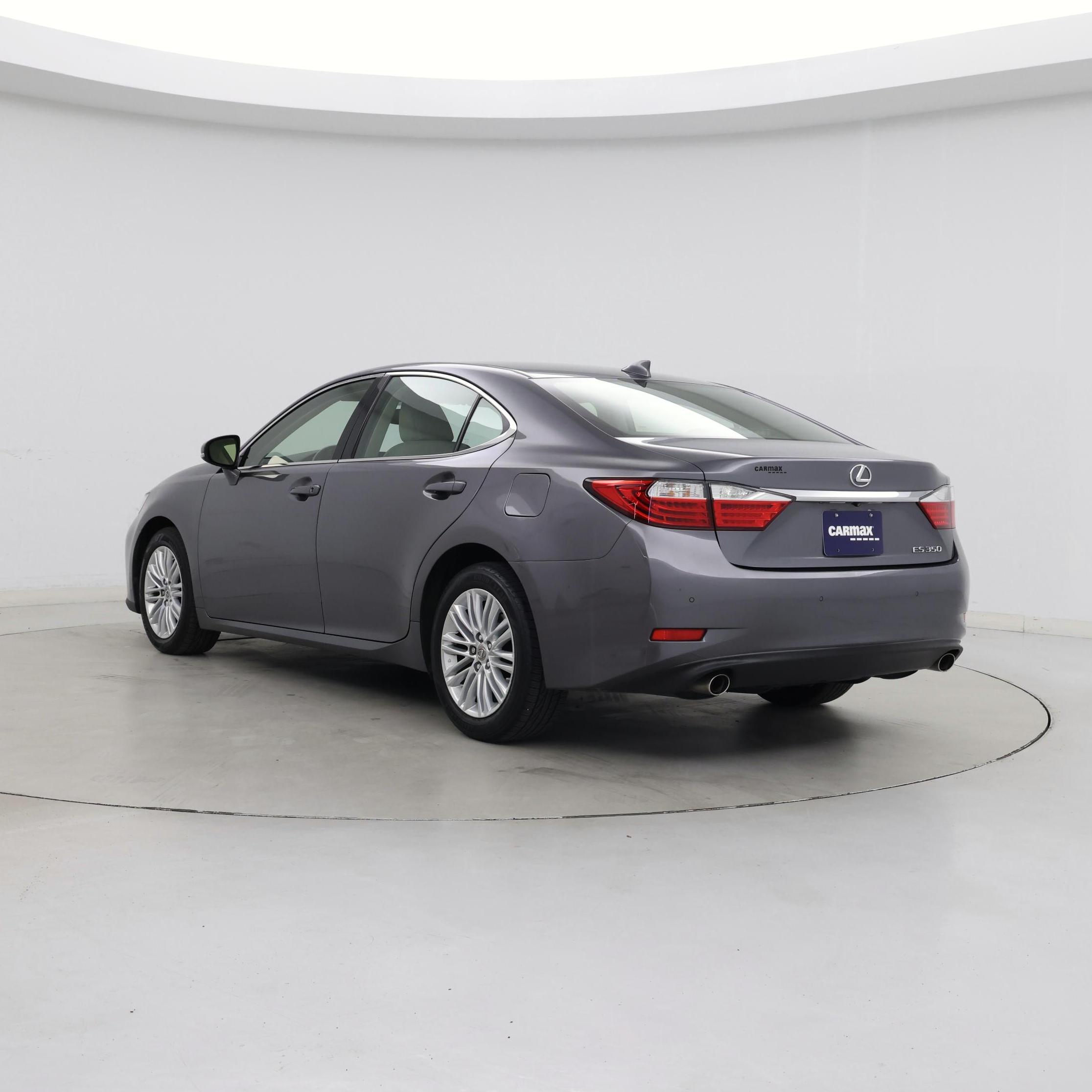 Thumbnail: 2015 Lexus ES - 2