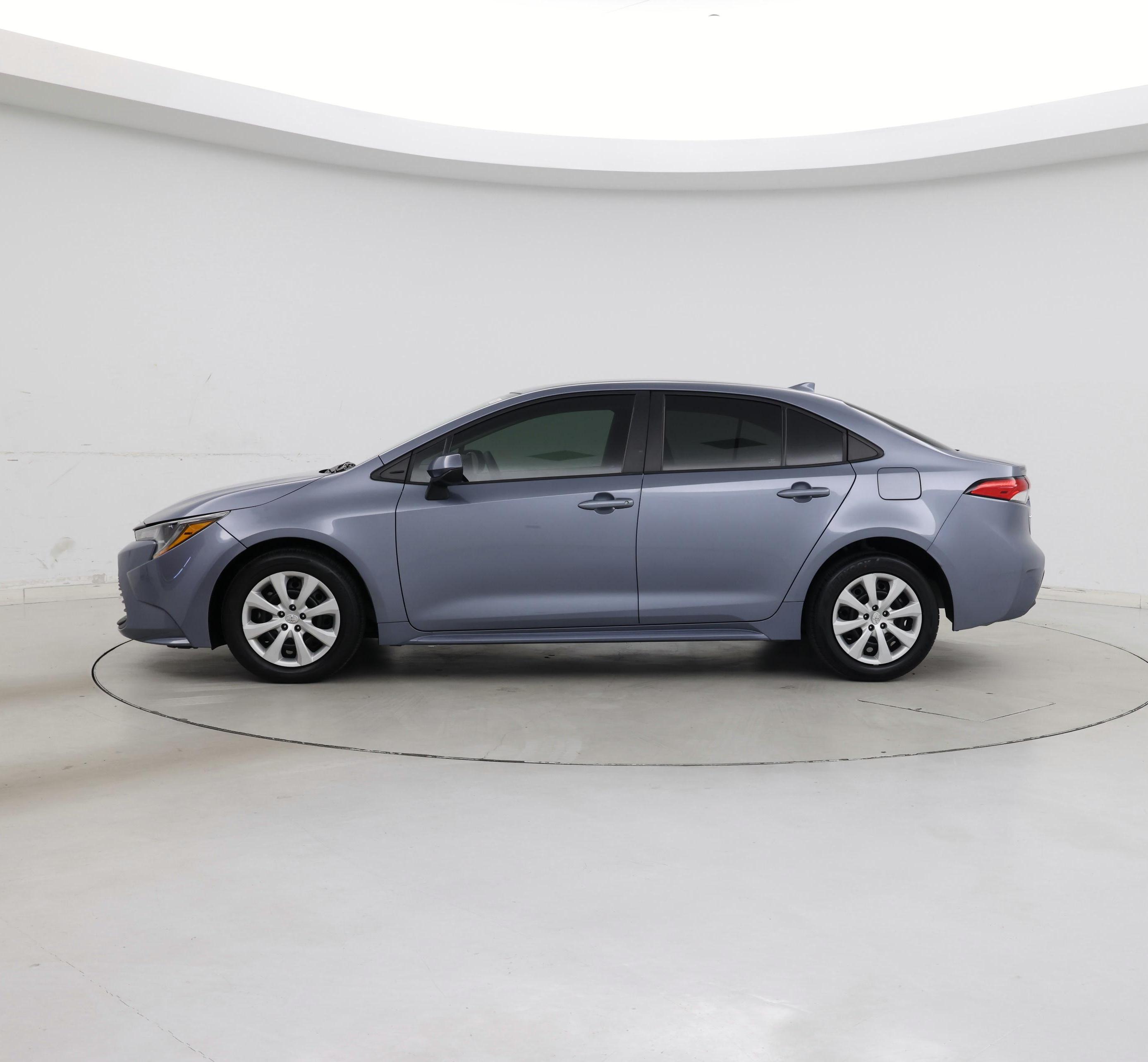 Thumbnail: 2024 Toyota Corolla - 3