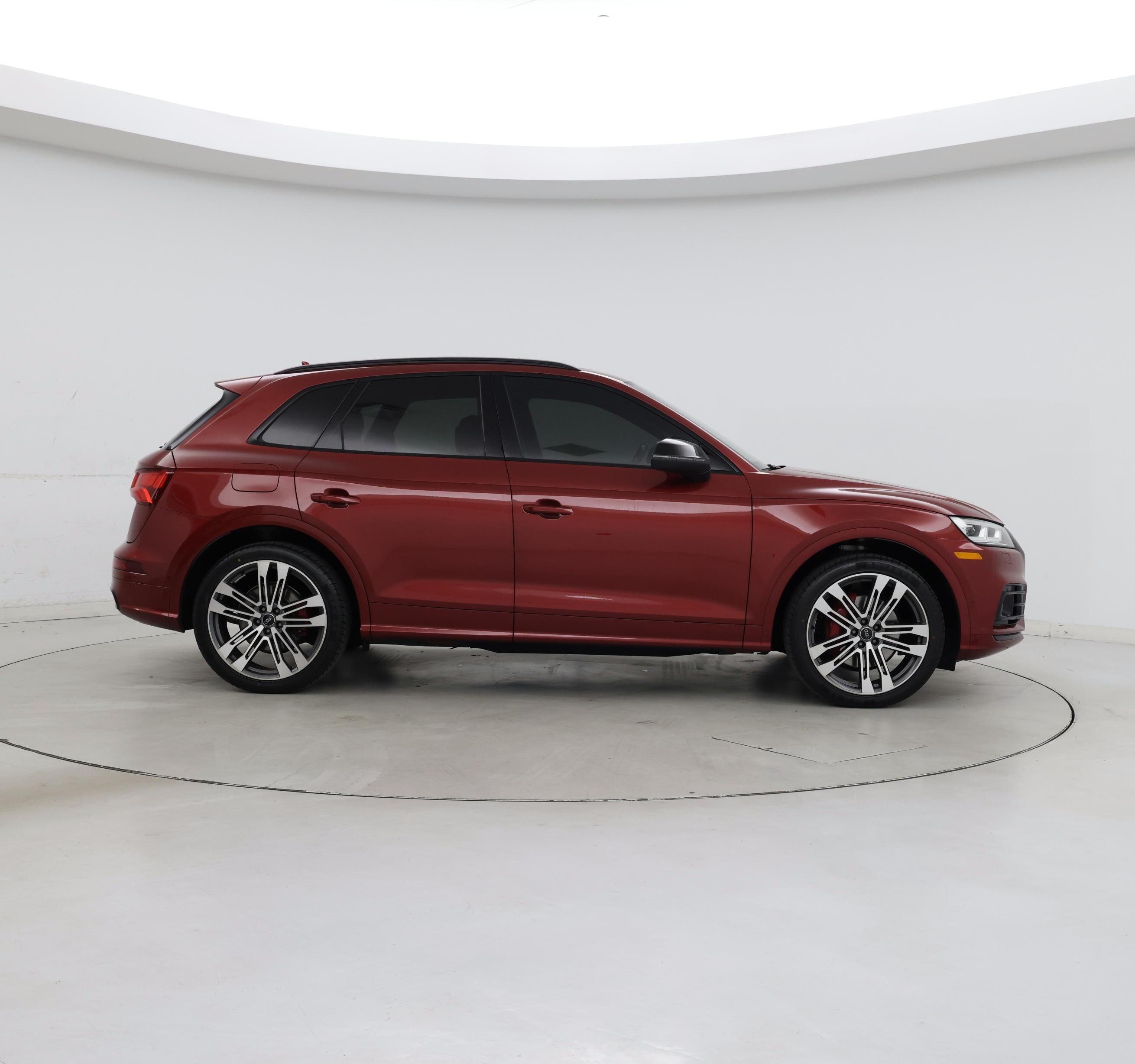 Thumbnail: 2019 Audi SQ5 - 7