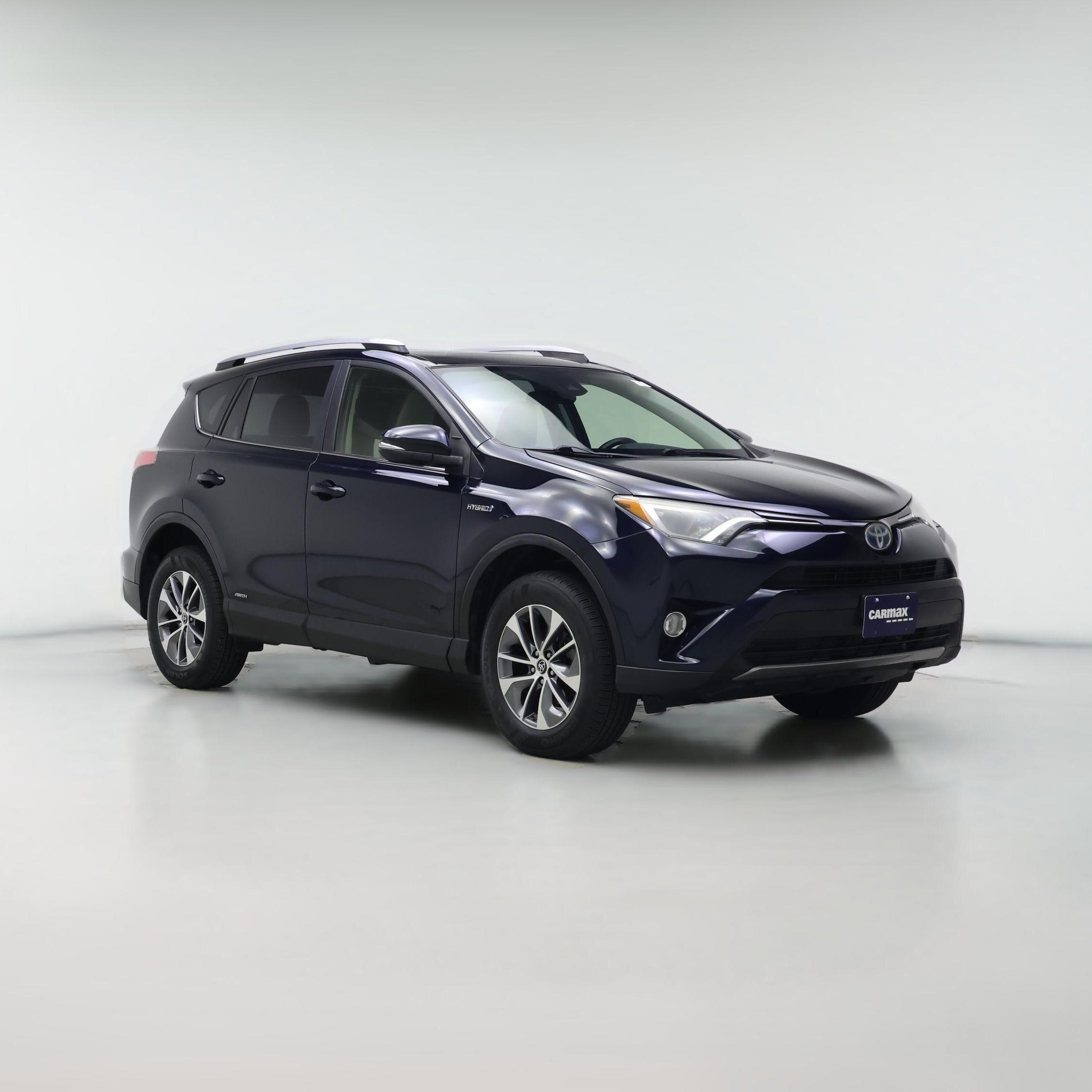 Thumbnail: 2018 Toyota RAV4 - 1