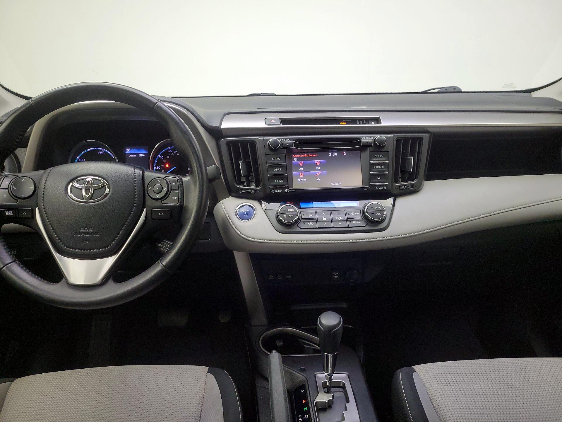 Thumbnail: 2018 Toyota RAV4 - 9