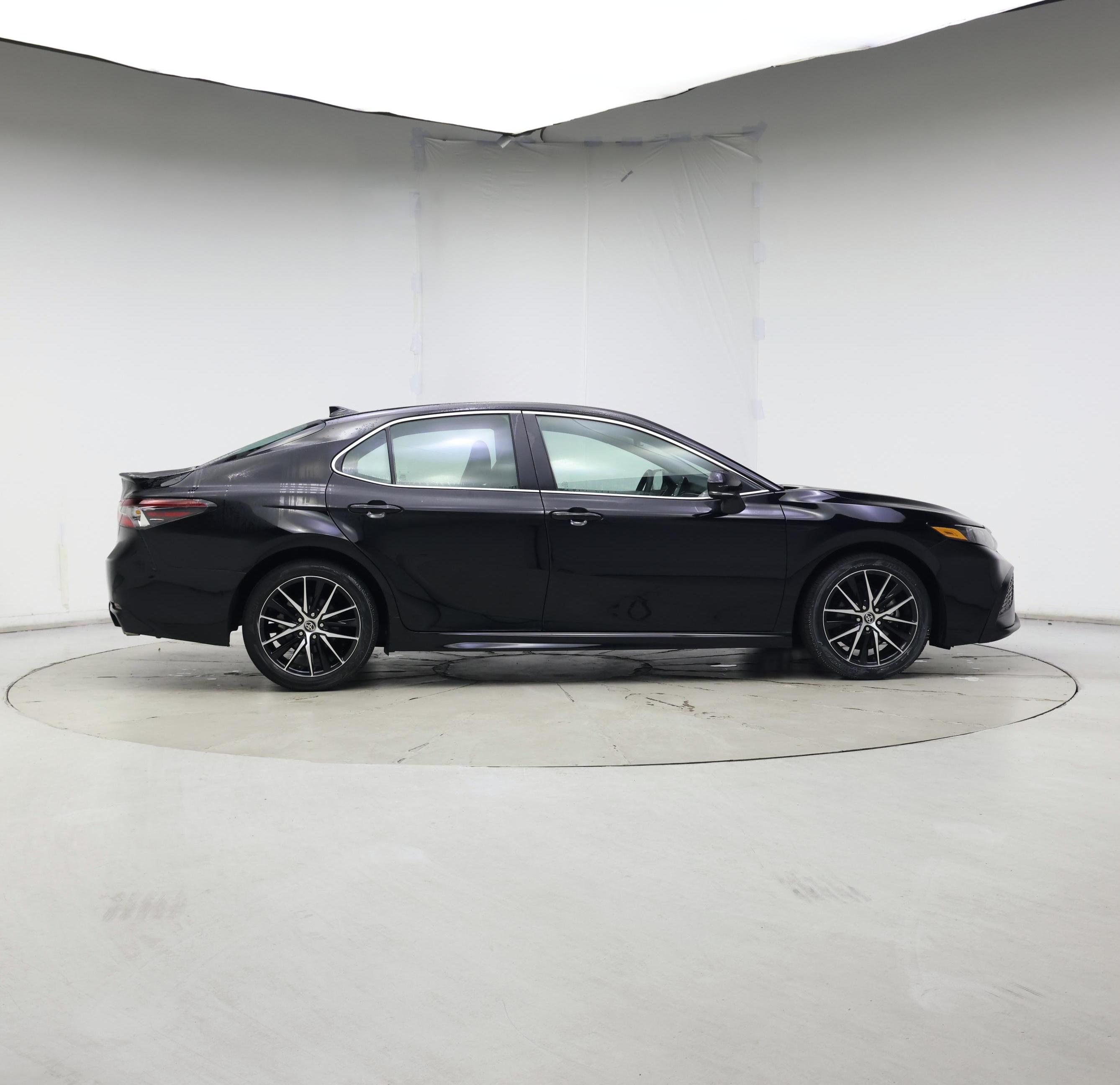 Thumbnail: 2023 Toyota Camry - 7