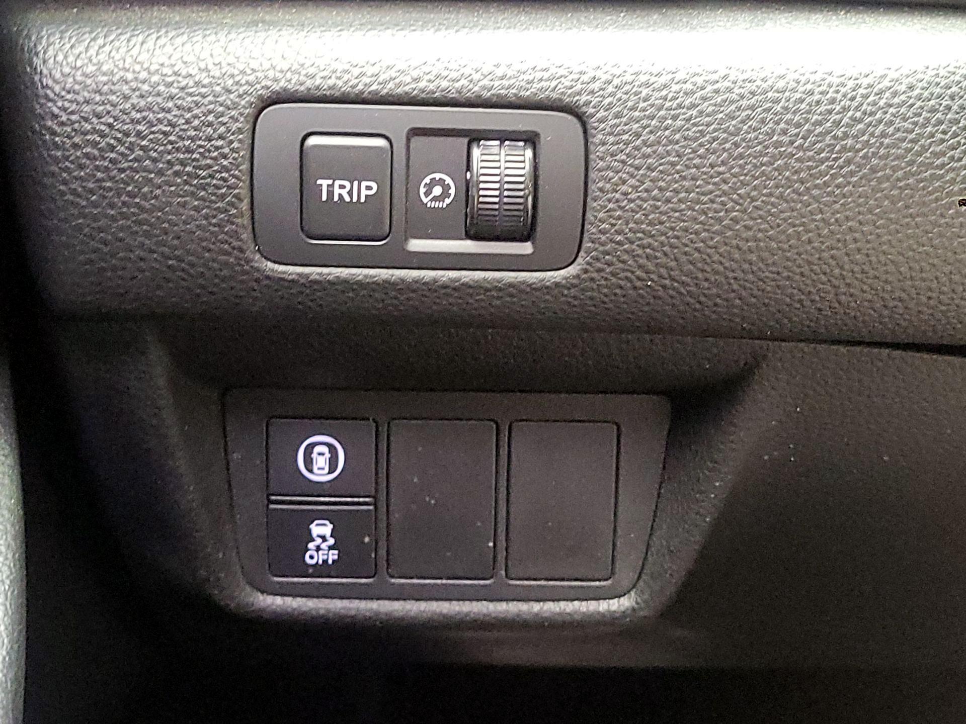 Thumbnail: 2022 Honda Accord - 13