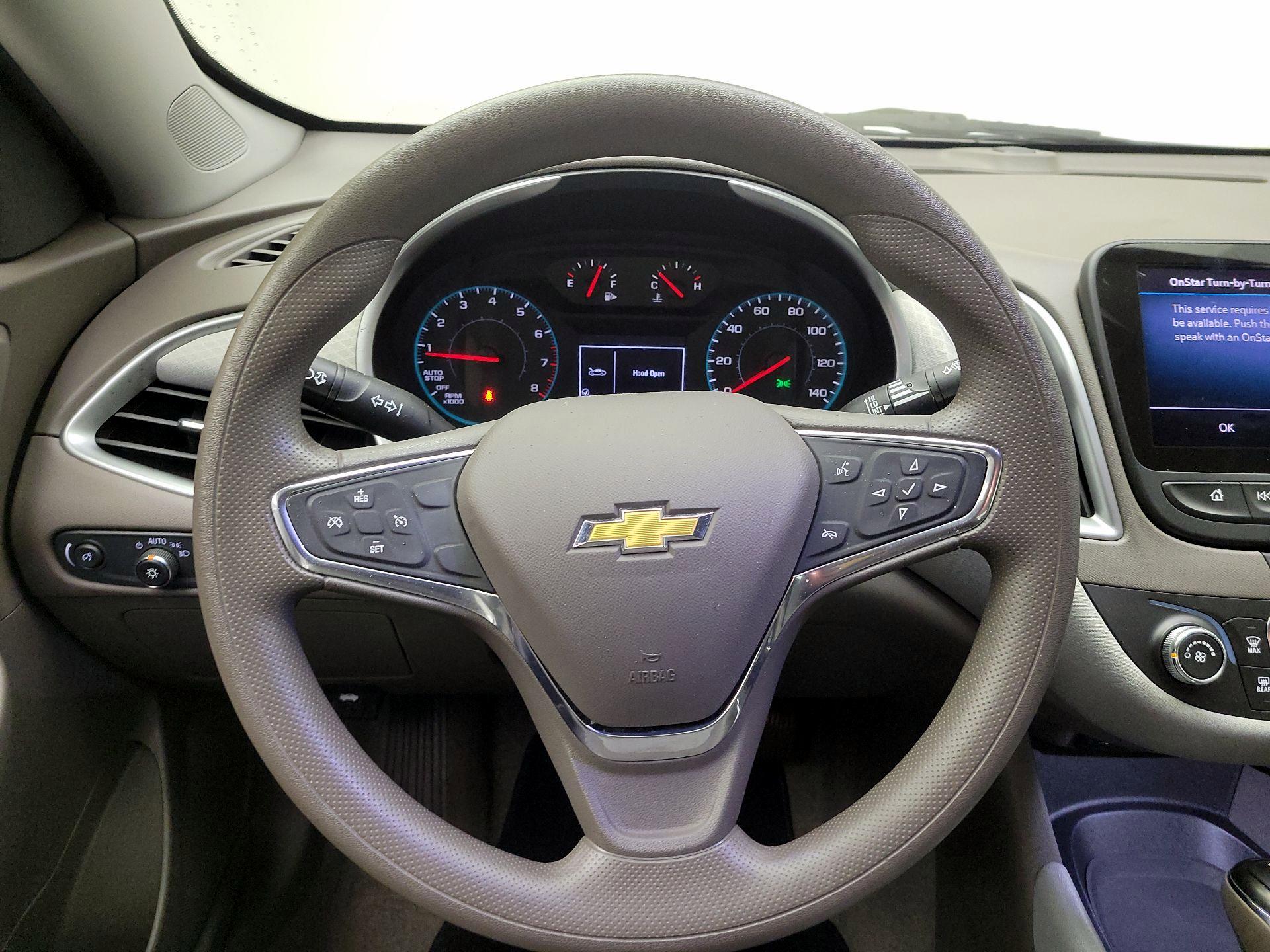 Thumbnail: 2019 Chevrolet Malibu - 10