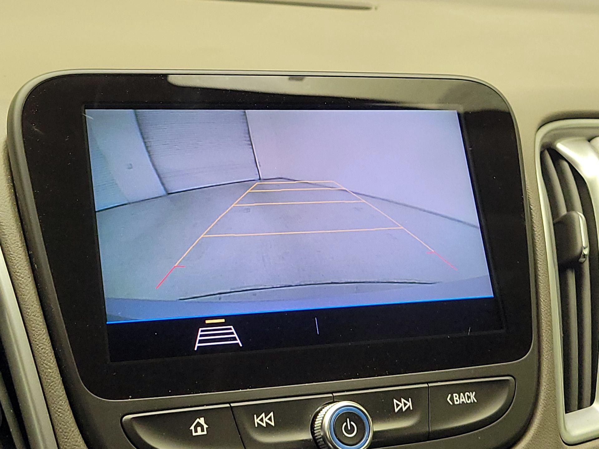 Thumbnail: 2019 Chevrolet Malibu - 14