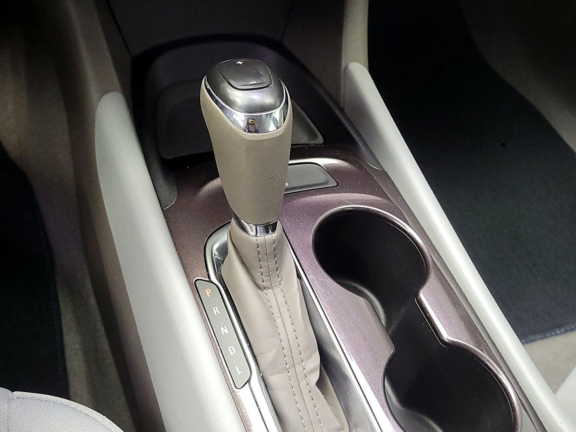 Thumbnail: 2019 Chevrolet Malibu - 17