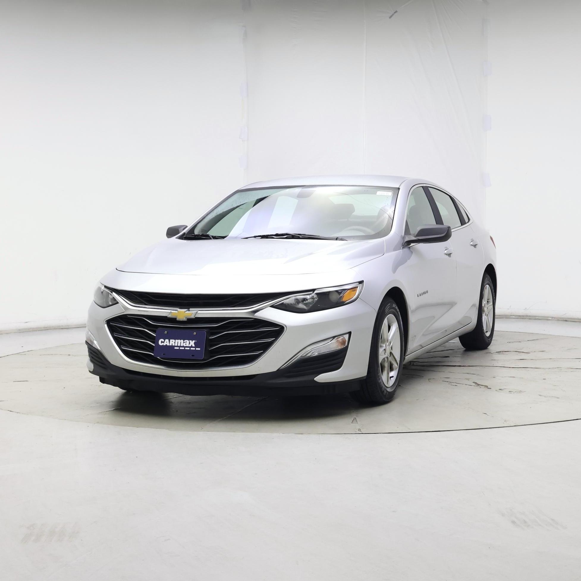 Thumbnail: 2019 Chevrolet Malibu - 4