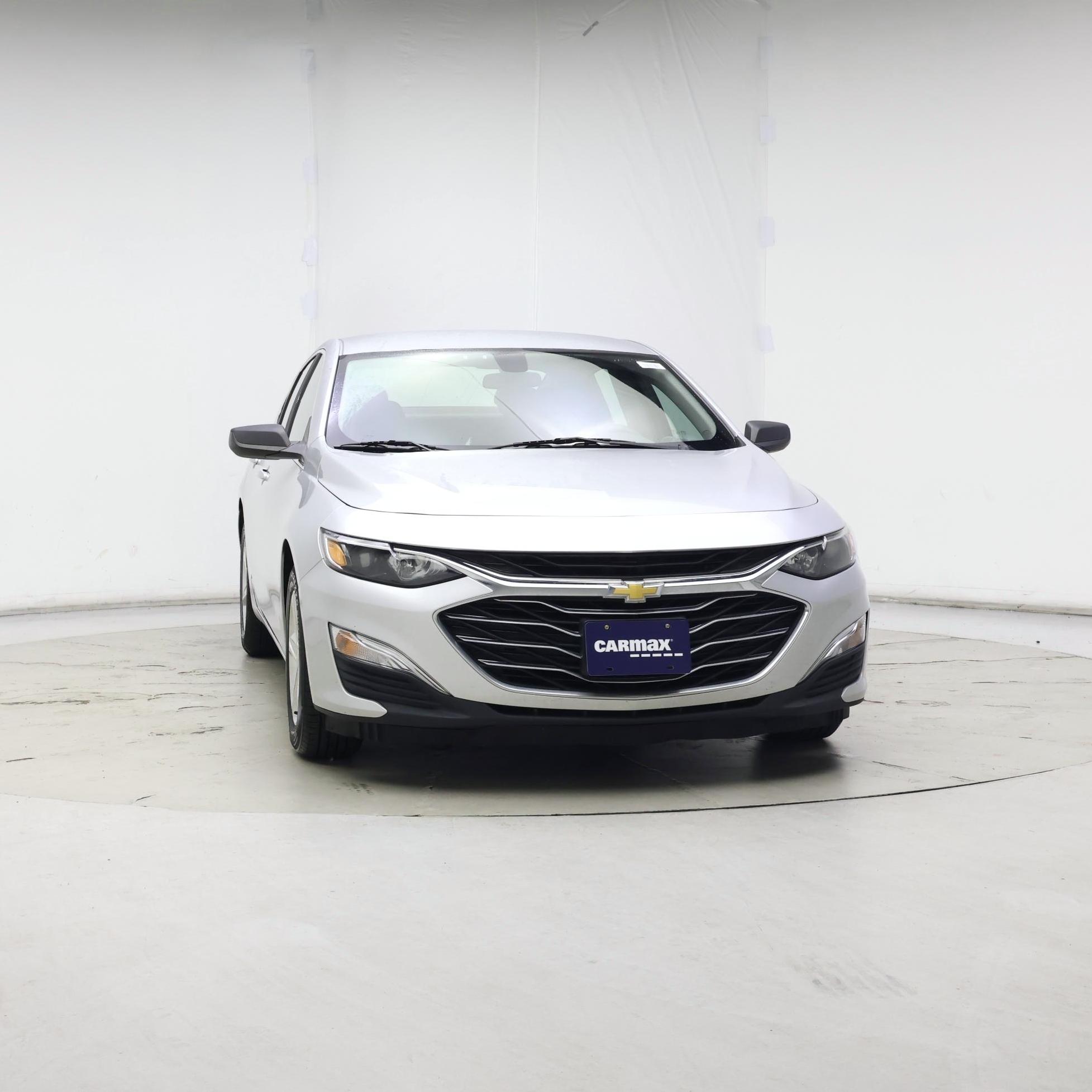Thumbnail: 2019 Chevrolet Malibu - 5