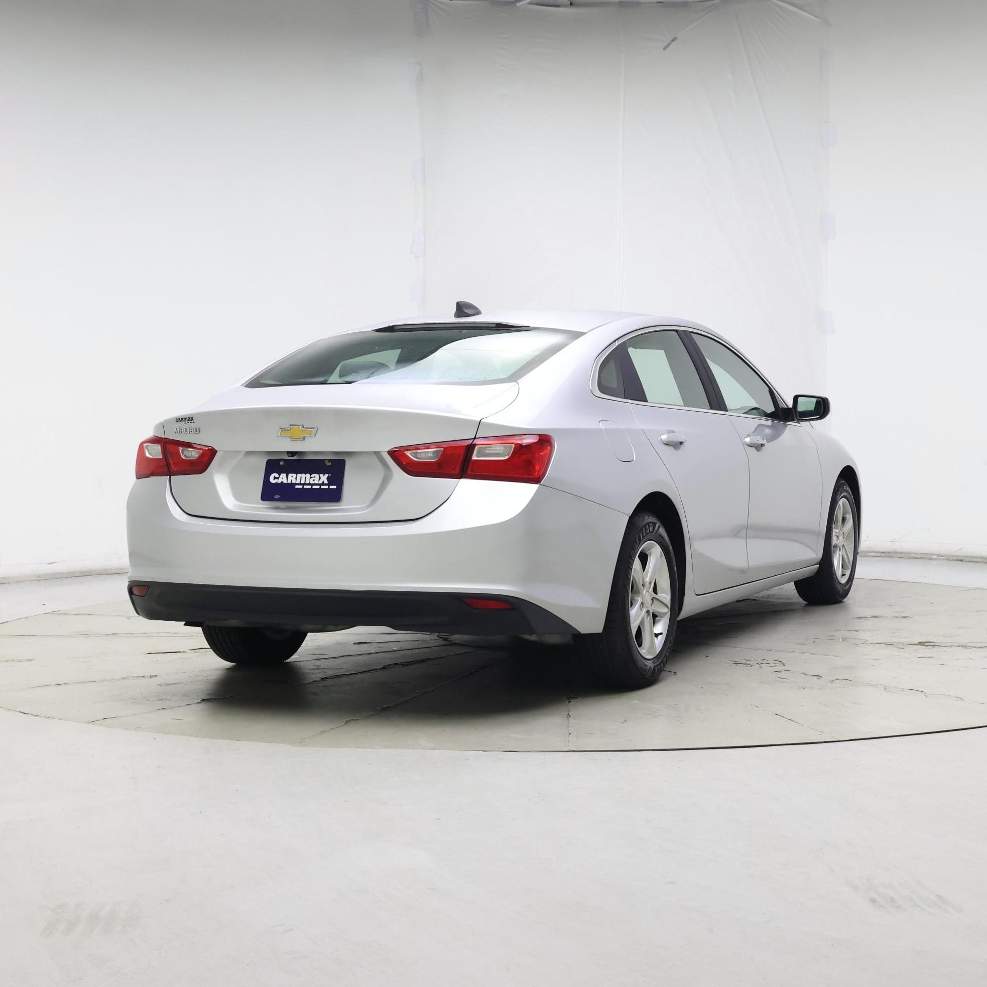 Thumbnail: 2019 Chevrolet Malibu - 8